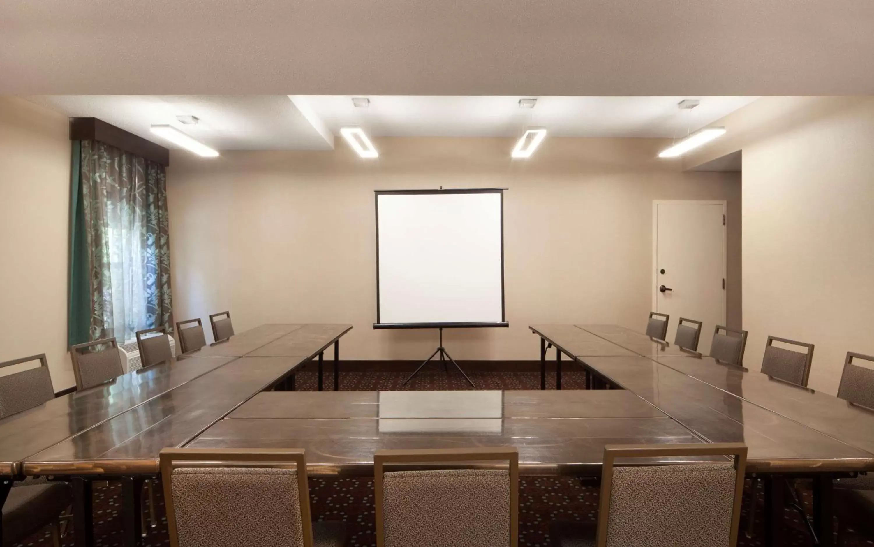 Meeting/conference room in Hampton Inn Lawrenceville