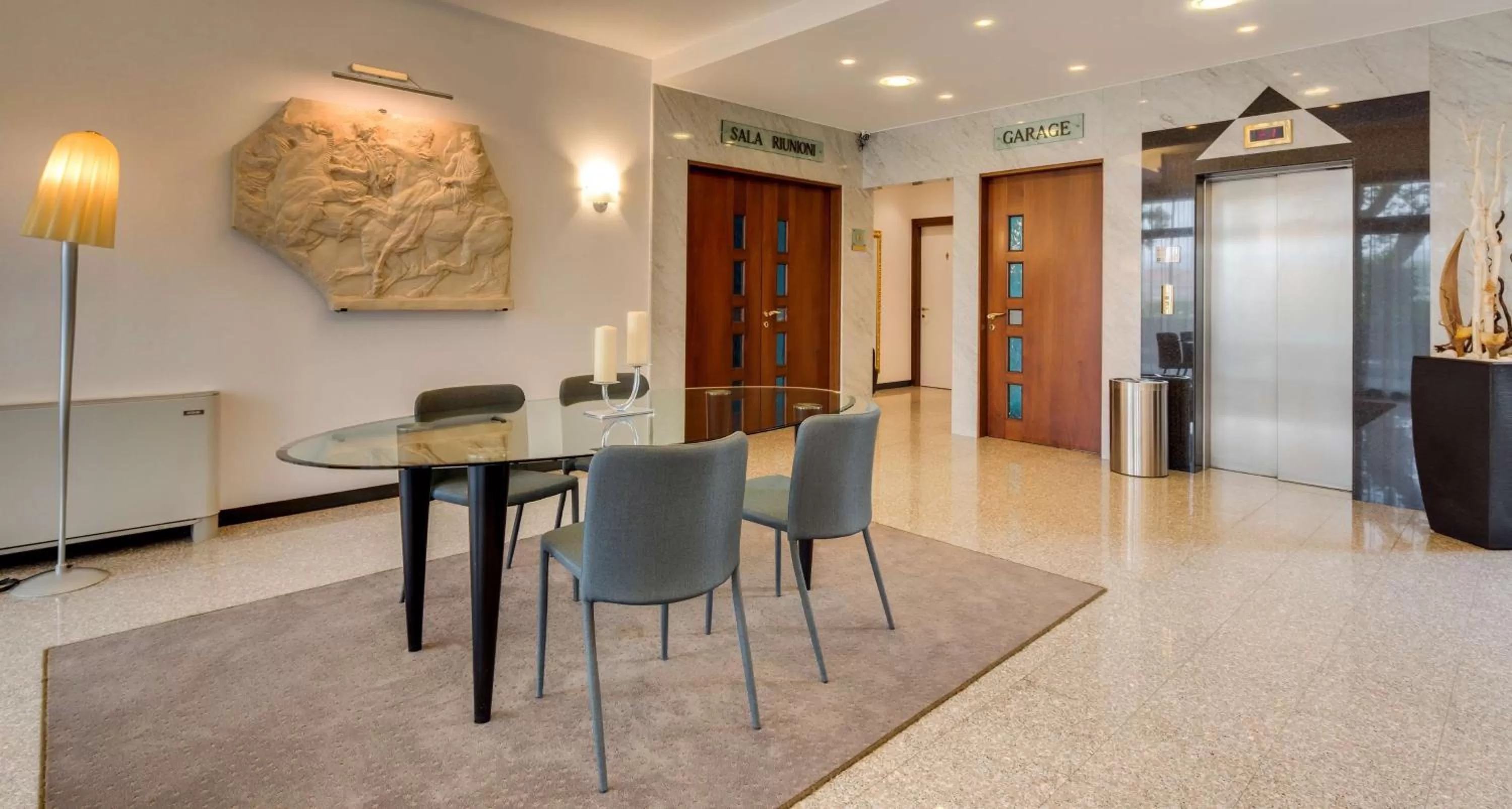 Lobby or reception in Best Western Hotel Turismo