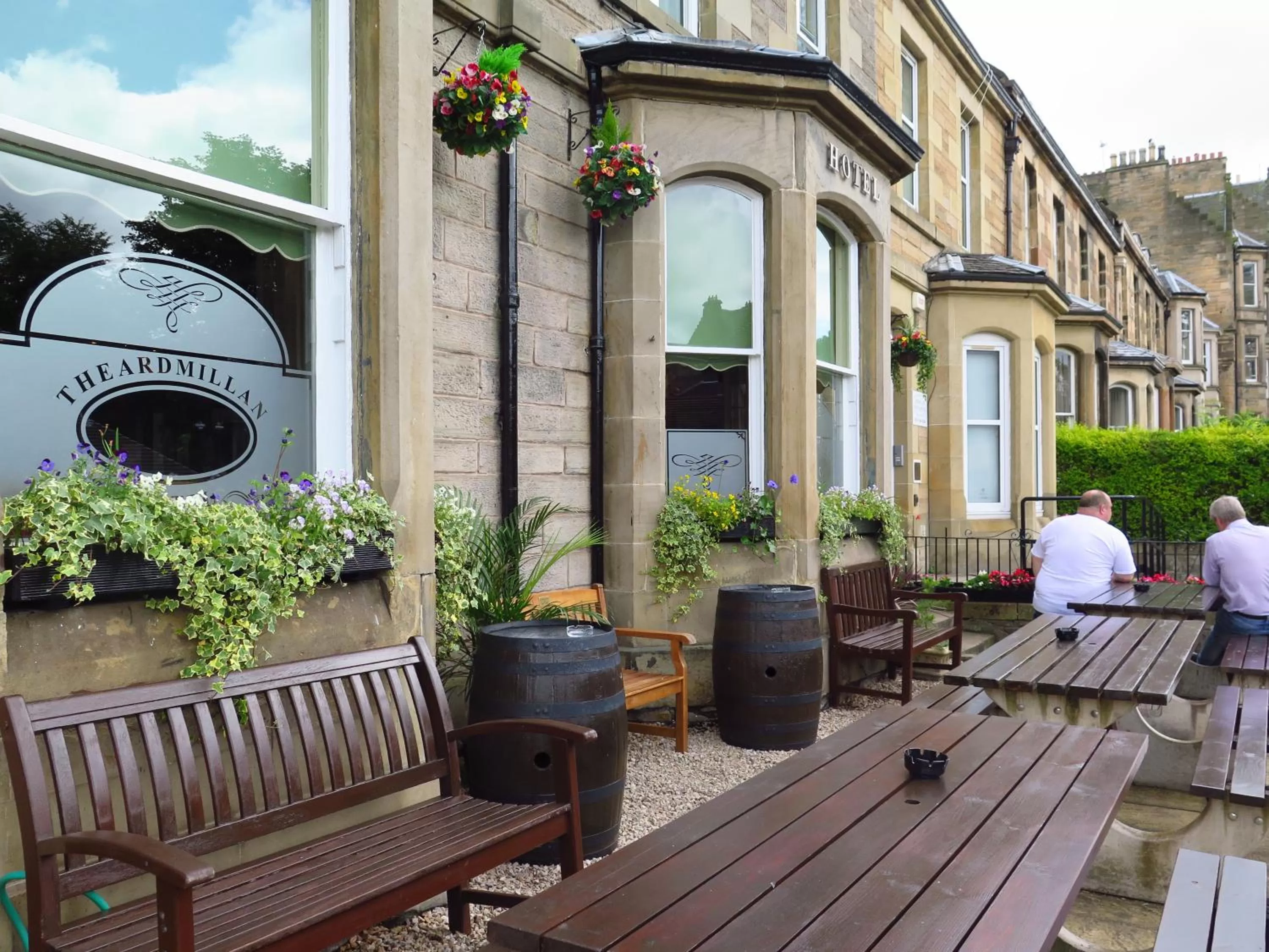 Patio, Patio/Outdoor Area in Ardmillan Hotel
