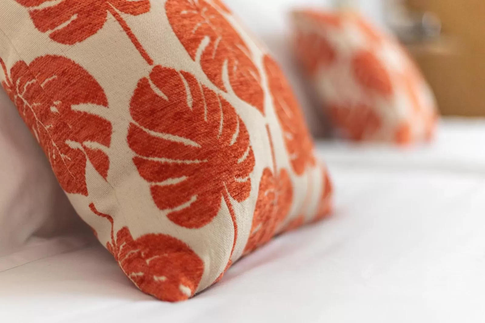 Decorative detail, Bed in Hôtel Porte Mars - Reims Gare Centre Arena