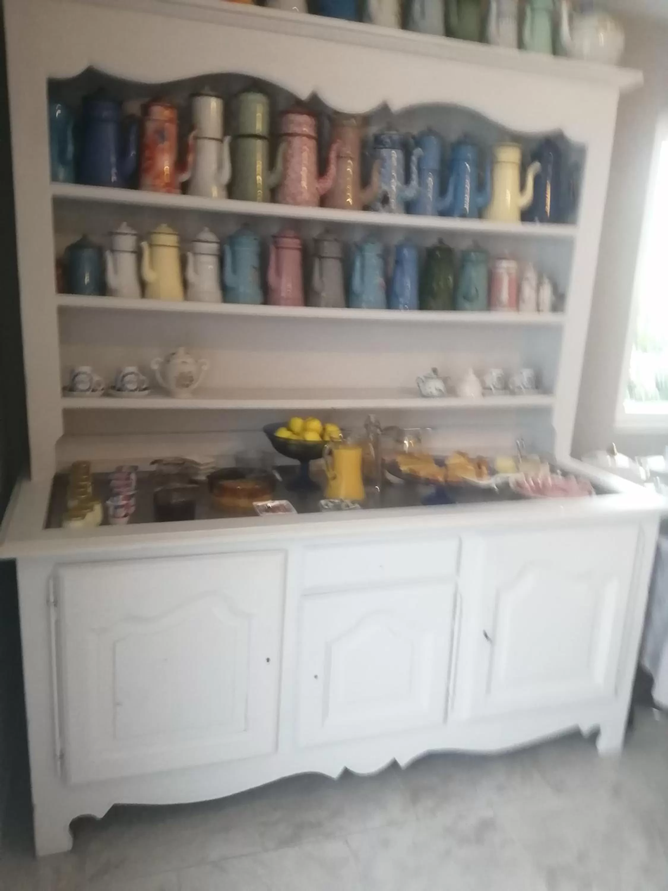 Breakfast in la pêcherie bord de mer