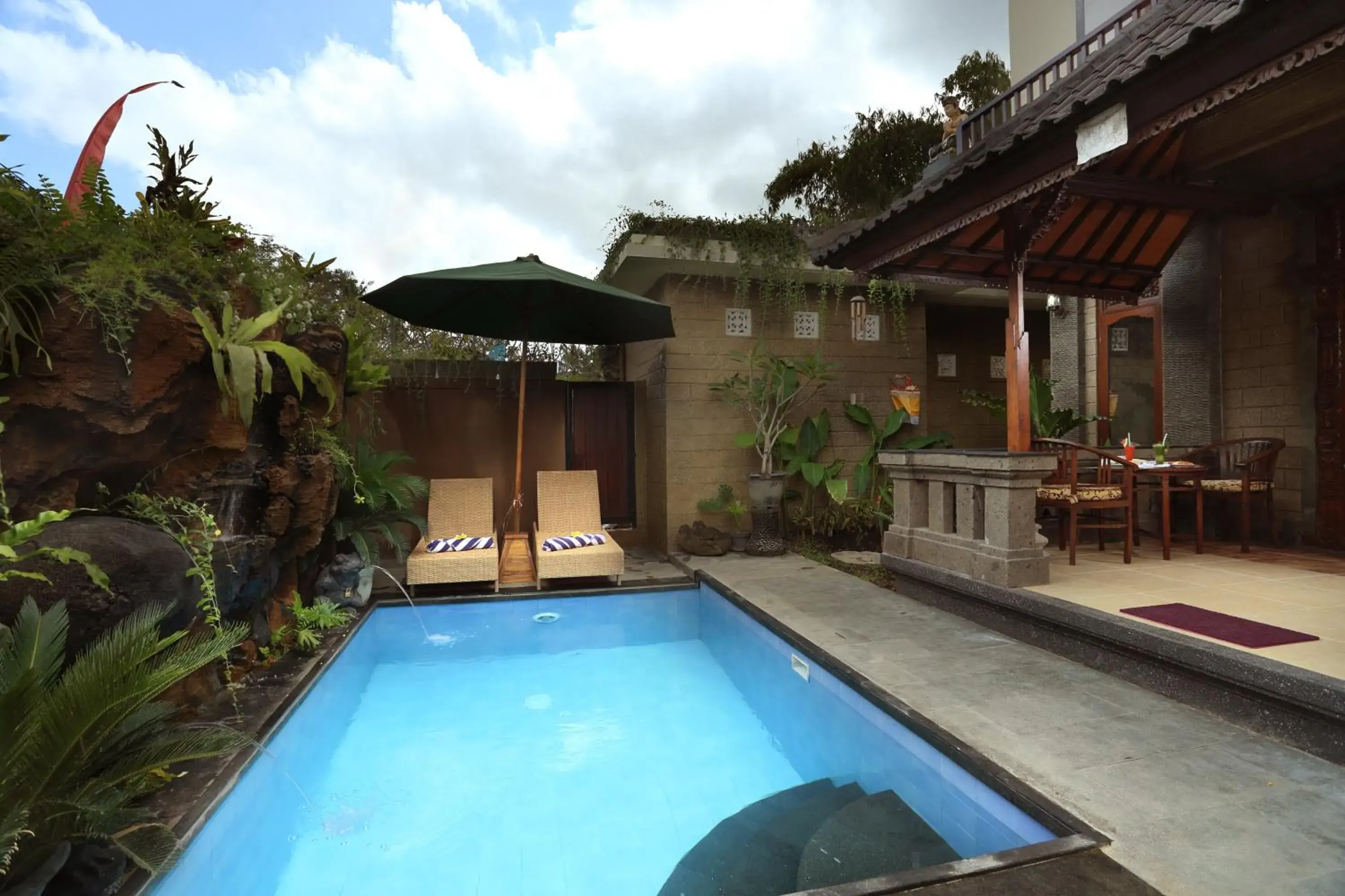 Swimming pool, Property Building in Ashanti Villa Ubud