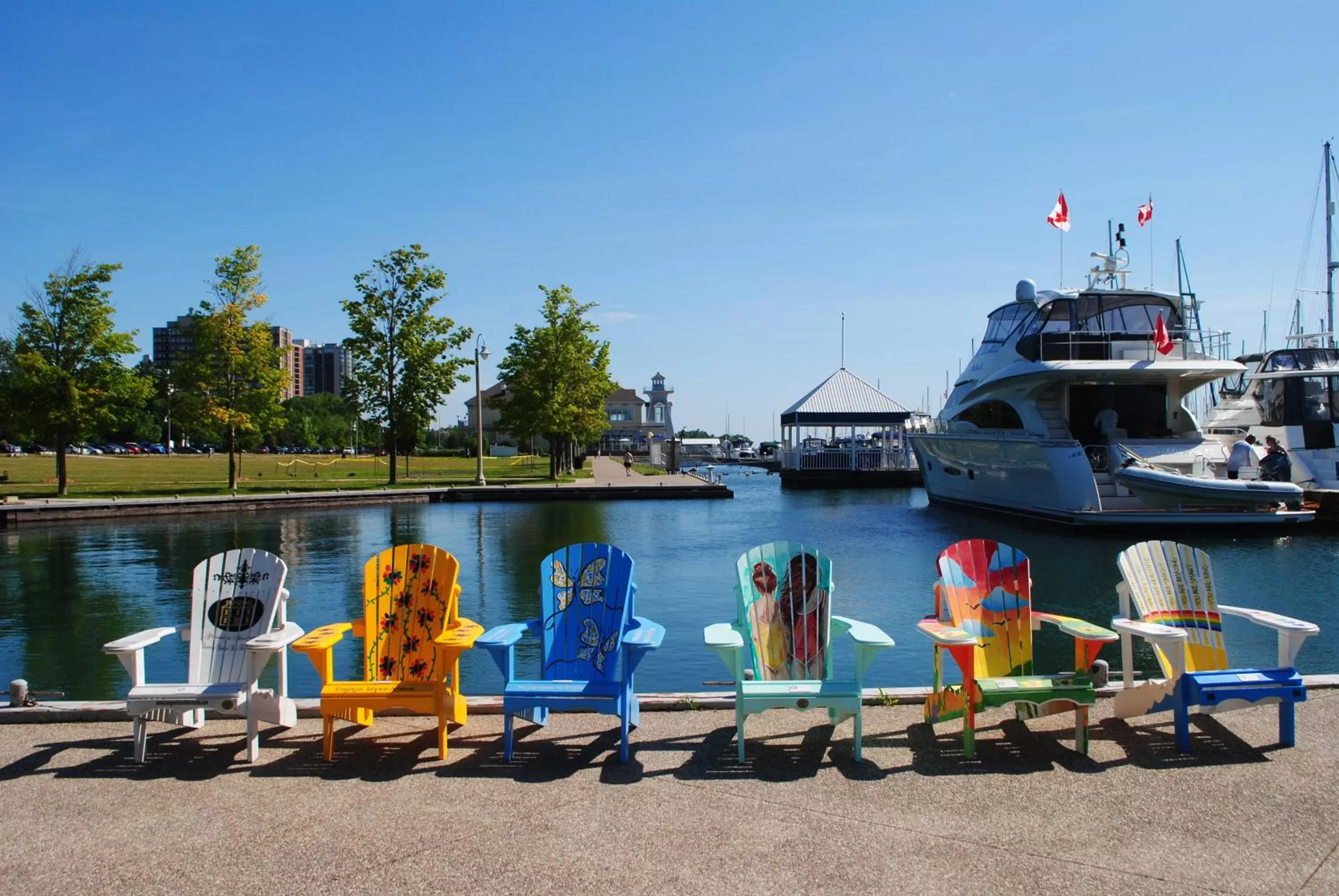 Nearby landmark in Holiday Inn & Suites Oakville at Bronte by IHG