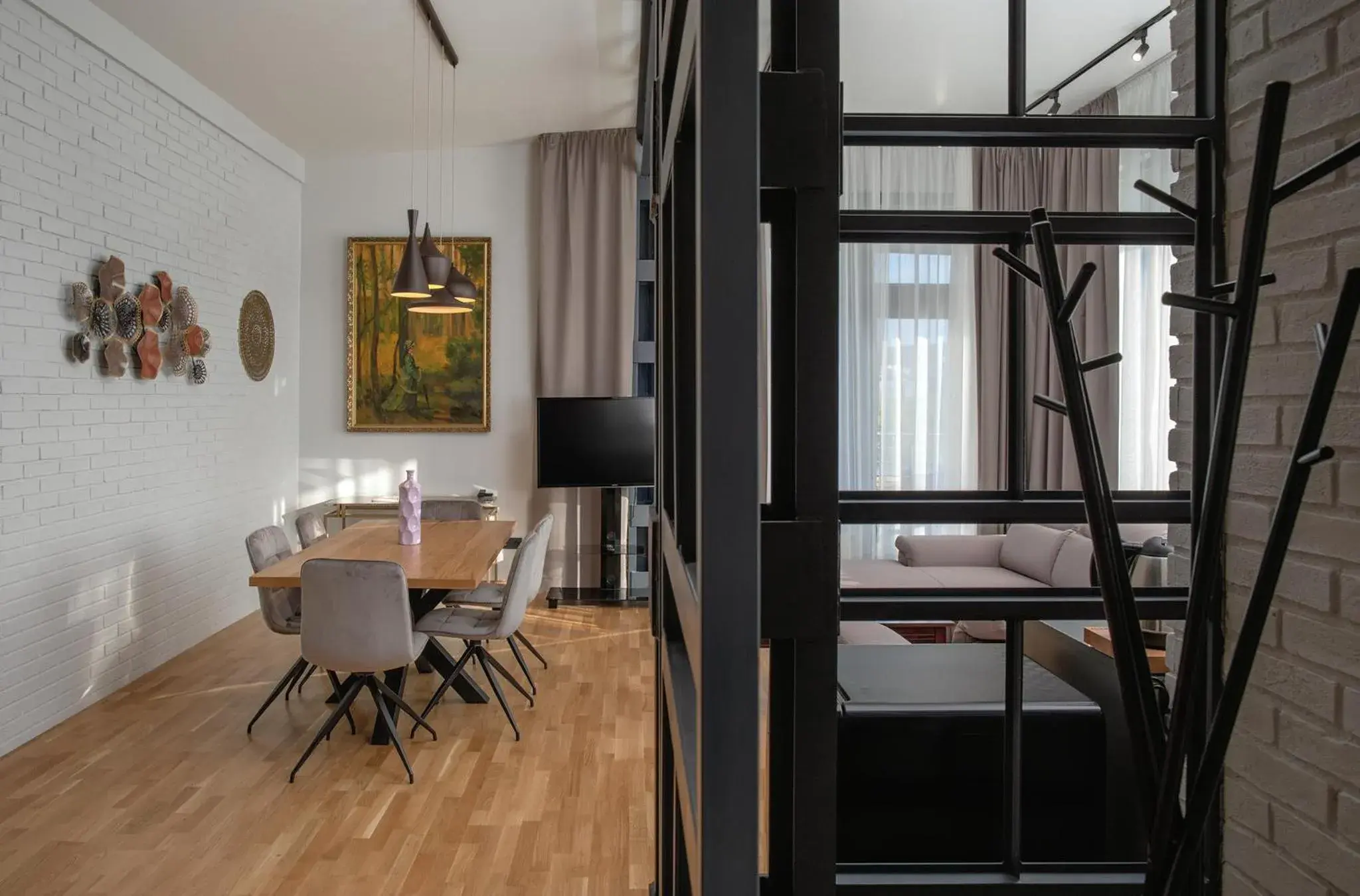 Living room, Dining Area in Hotel River Park