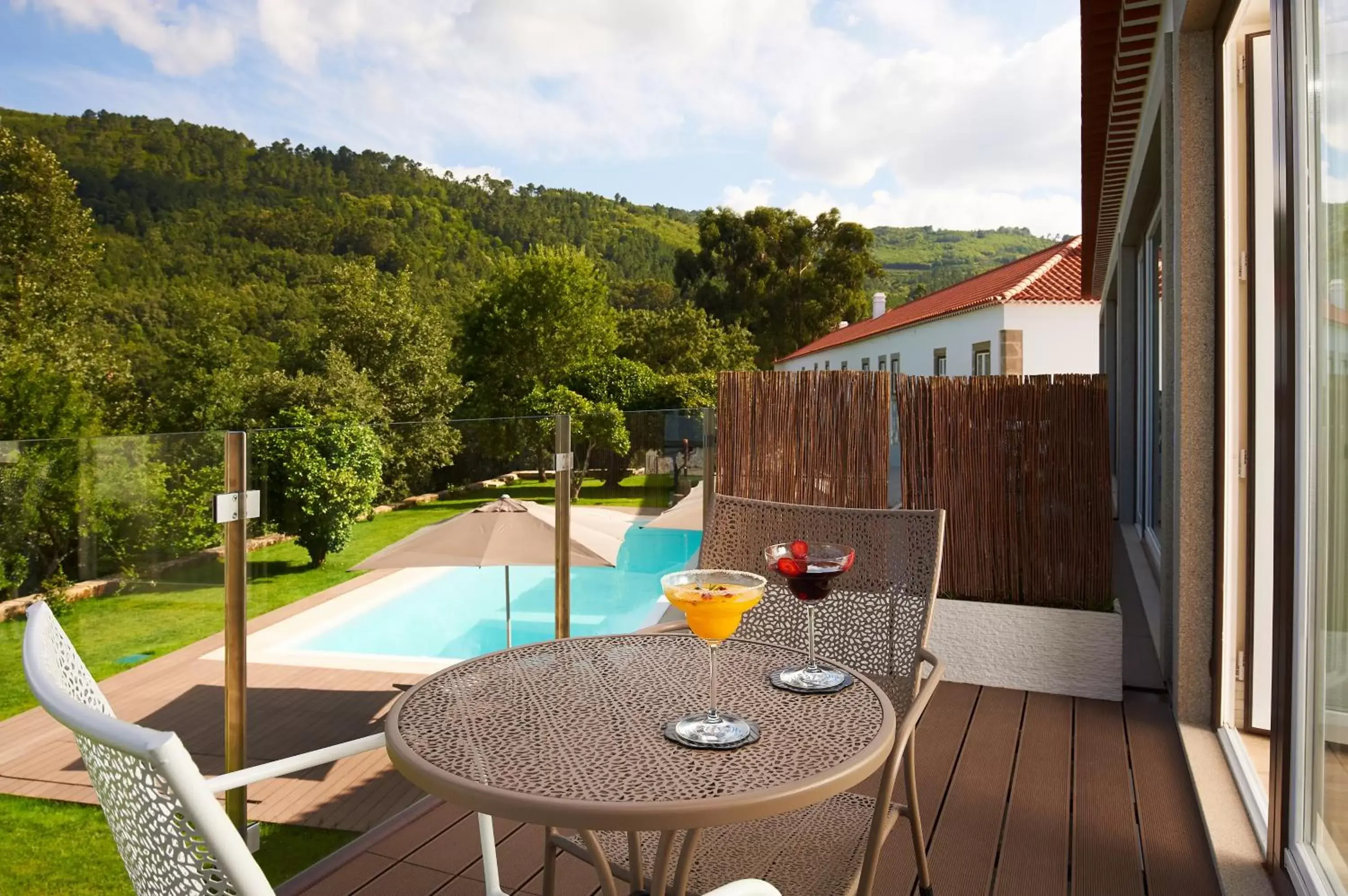 Balcony/Terrace, Pool View in Convento do Seixo Boutique Hotel & Spa