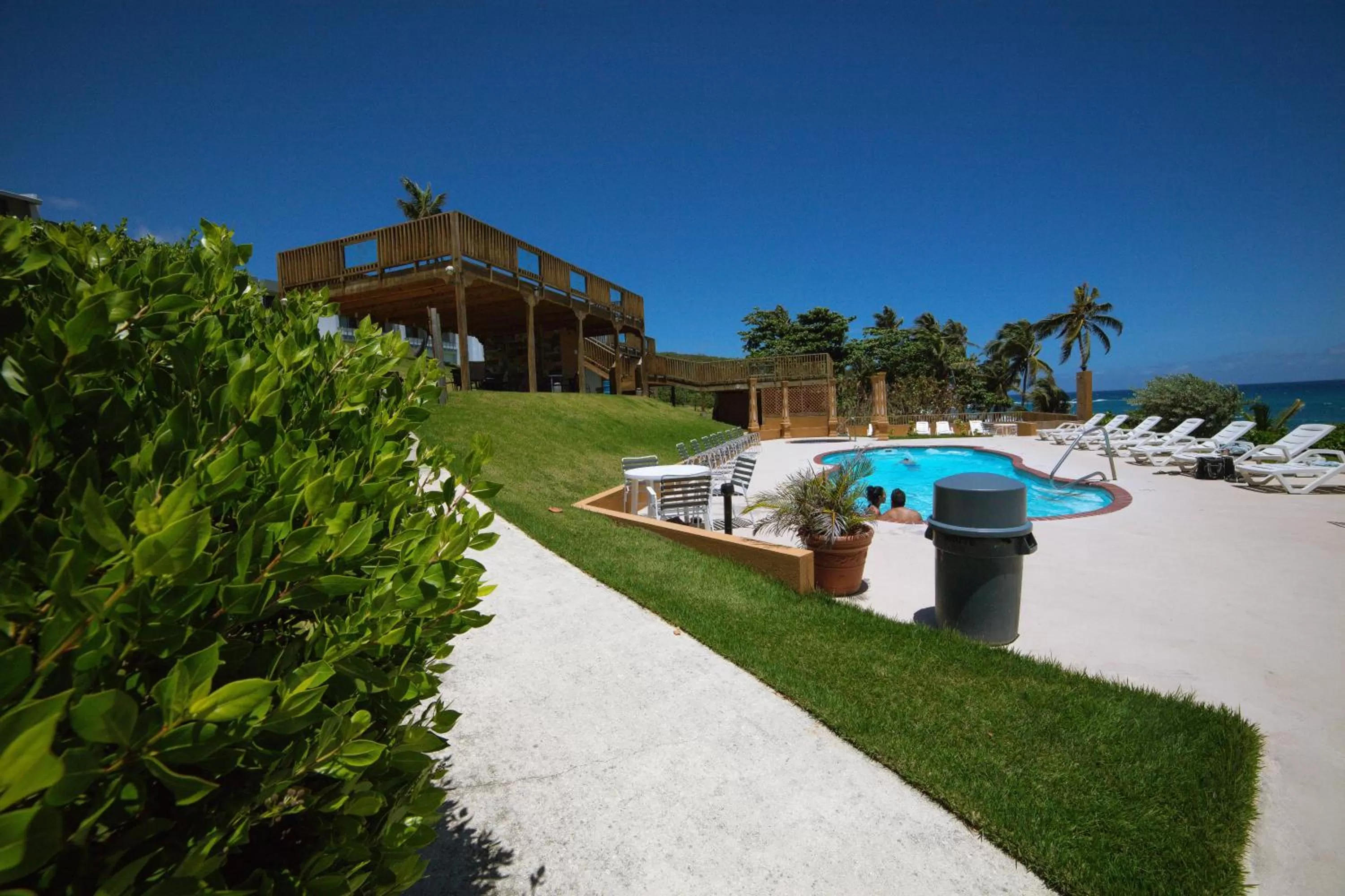 Swimming pool in Hotel El Guajataca