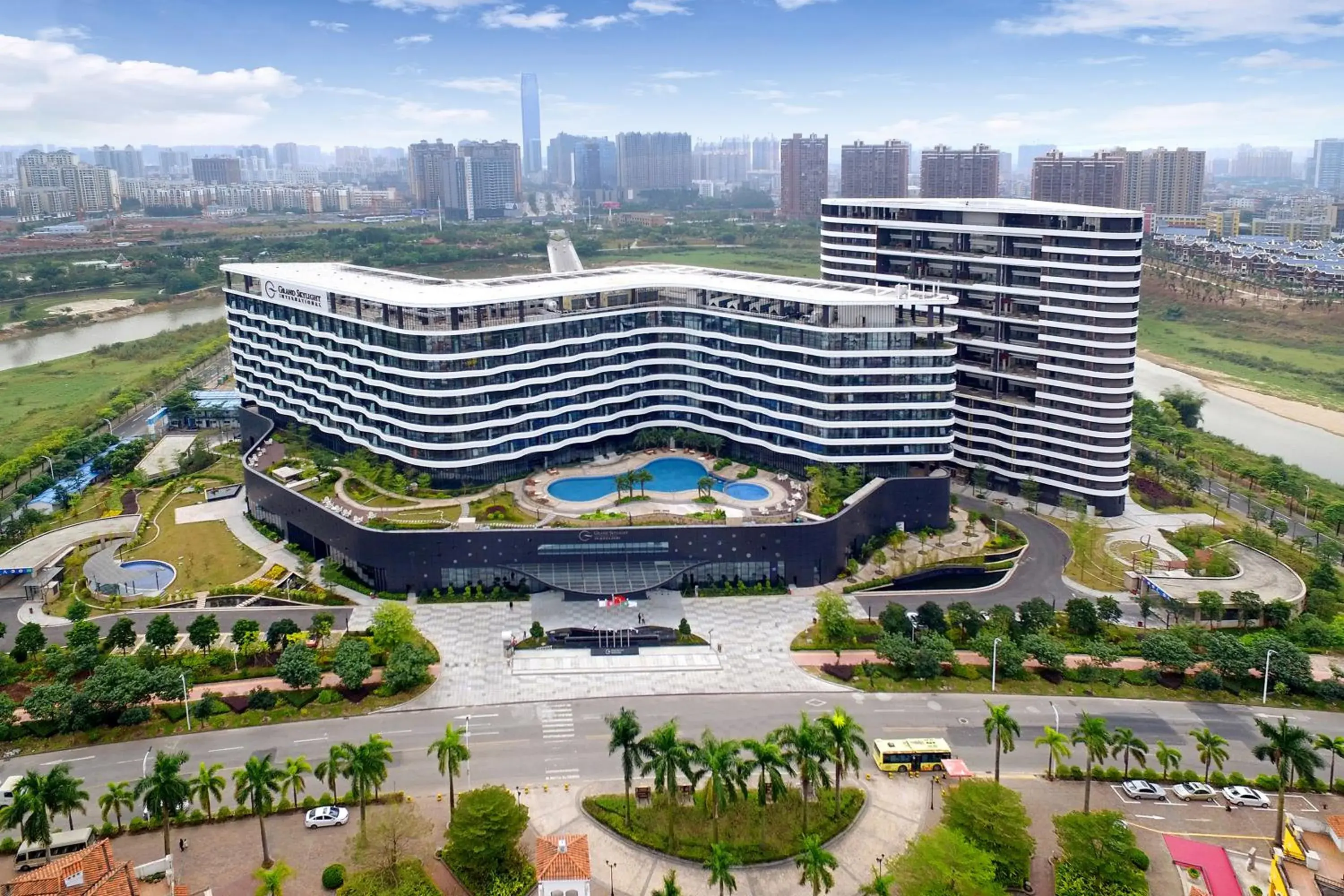 Property building, Bird's-eye View in Grand Skylight International Hotel Huizhou