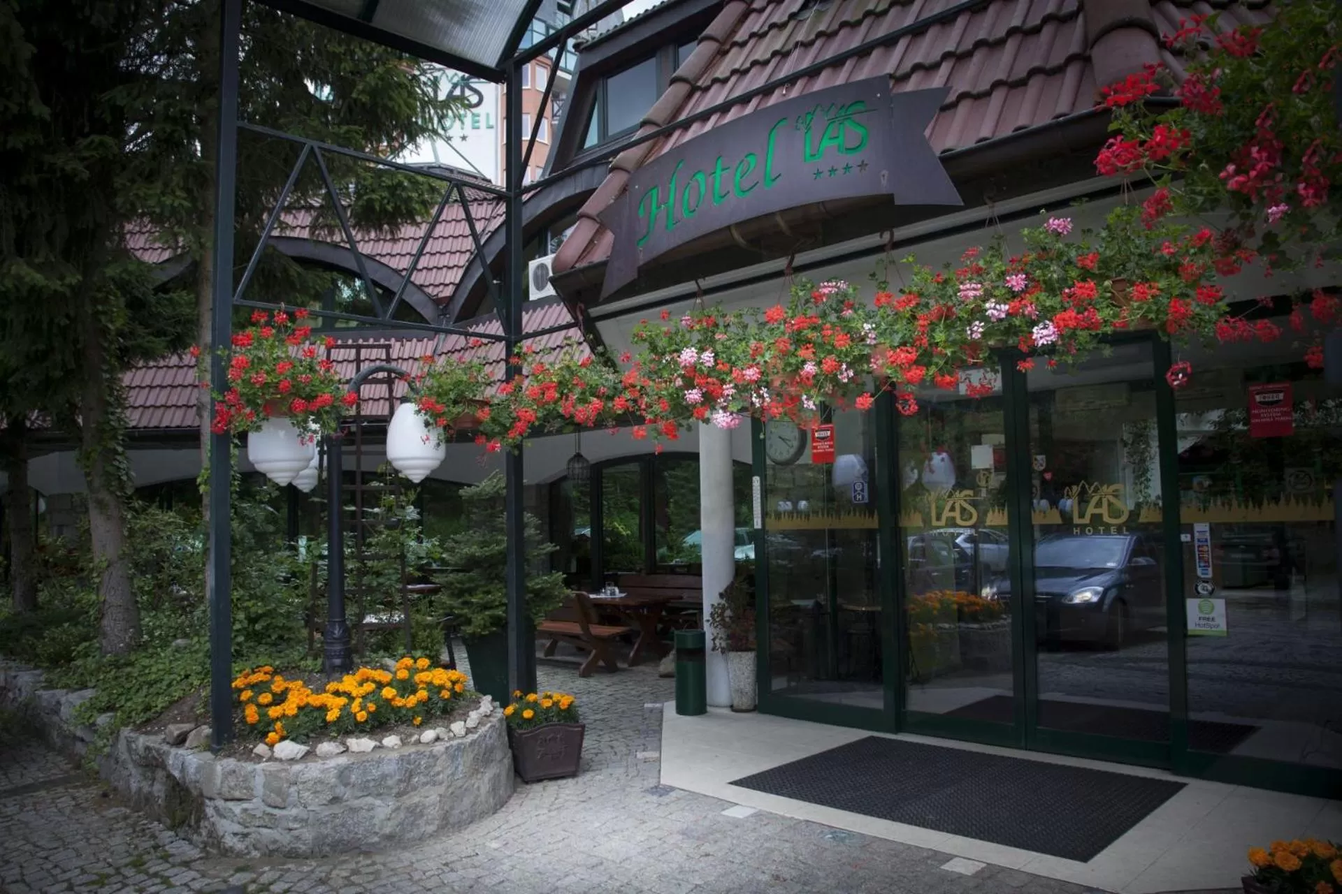 Property building in Hotel Las Piechowice