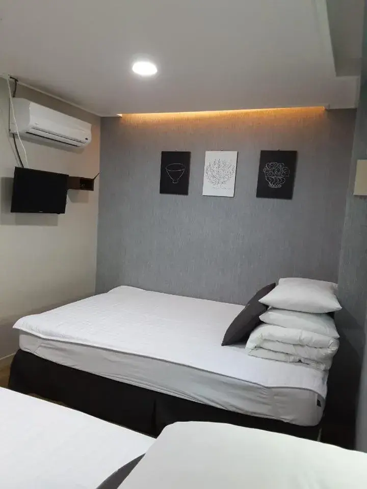 Bed in K-Guesthouse Premium Gangnam 1