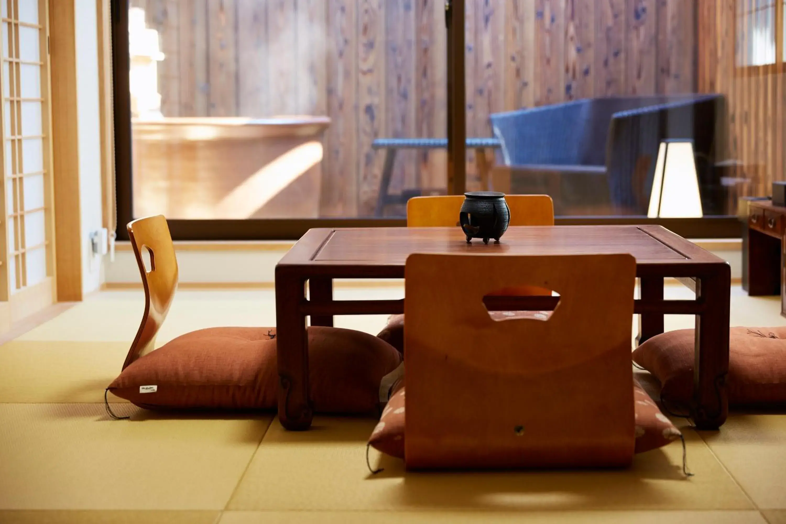 Photo of the whole room, Seating Area in Nazuna Kyoto Nijo-jo