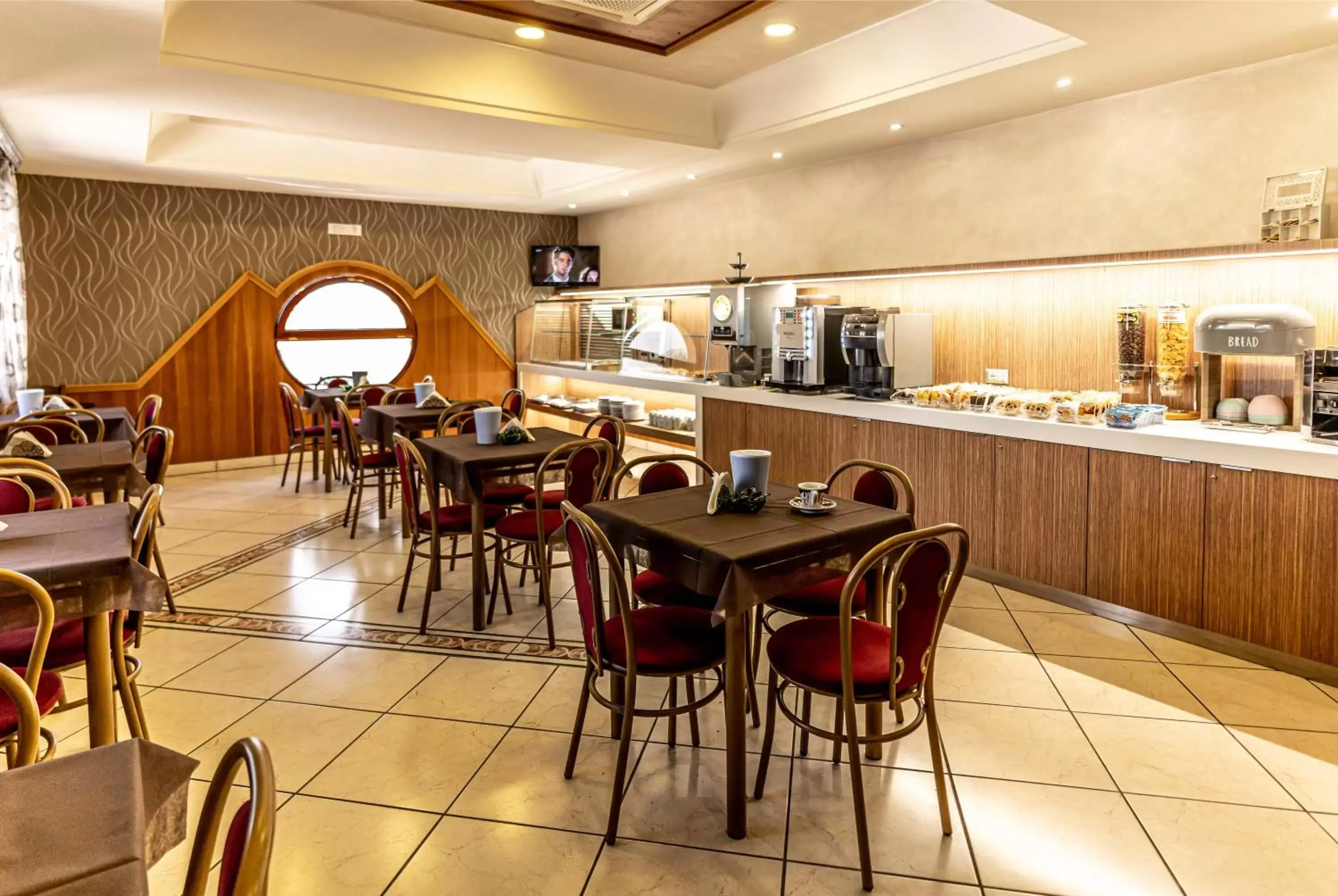 Breakfast, Restaurant/Places to Eat in Hotel Smeraldo