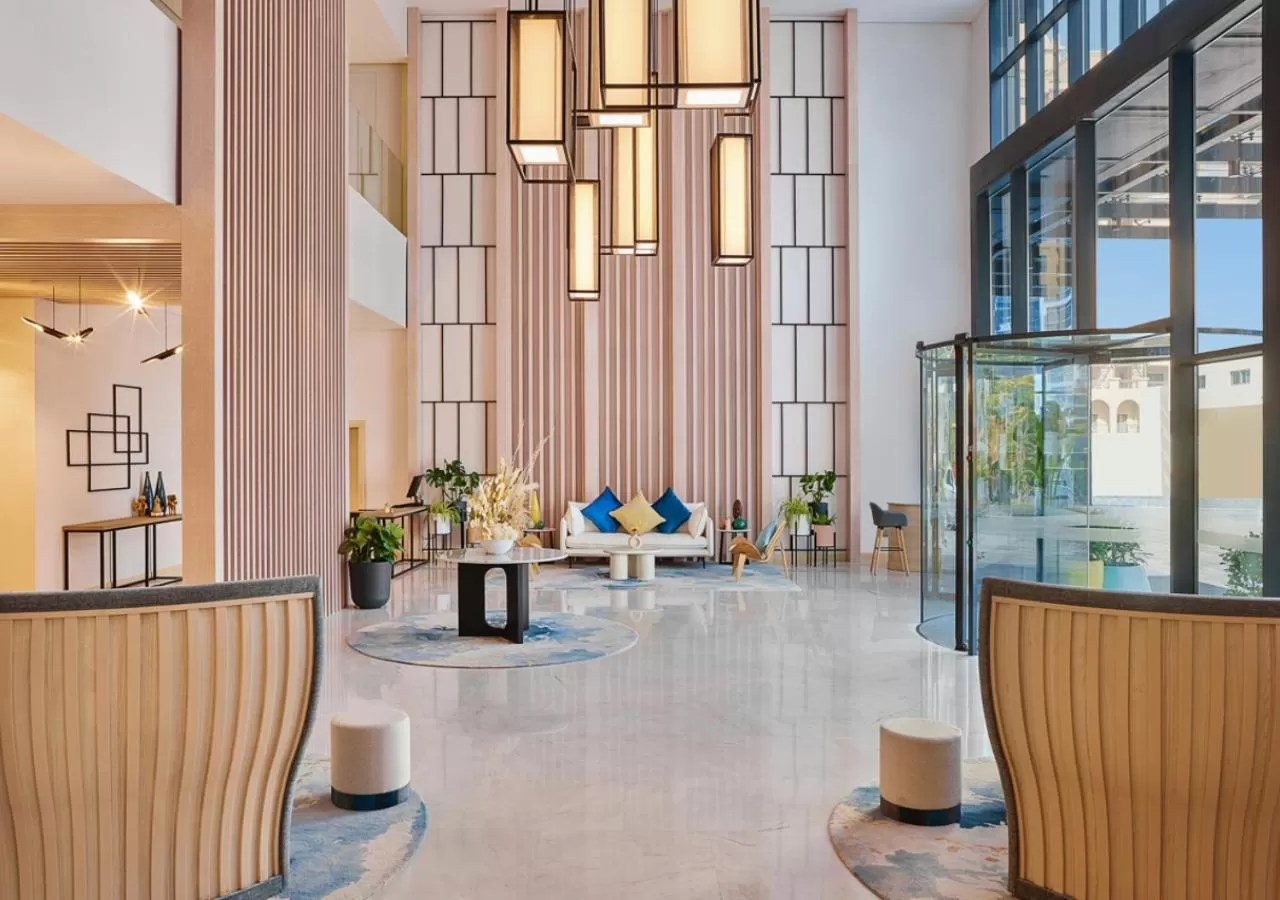 Lobby or reception in voco Dubai The Palm by IHG
