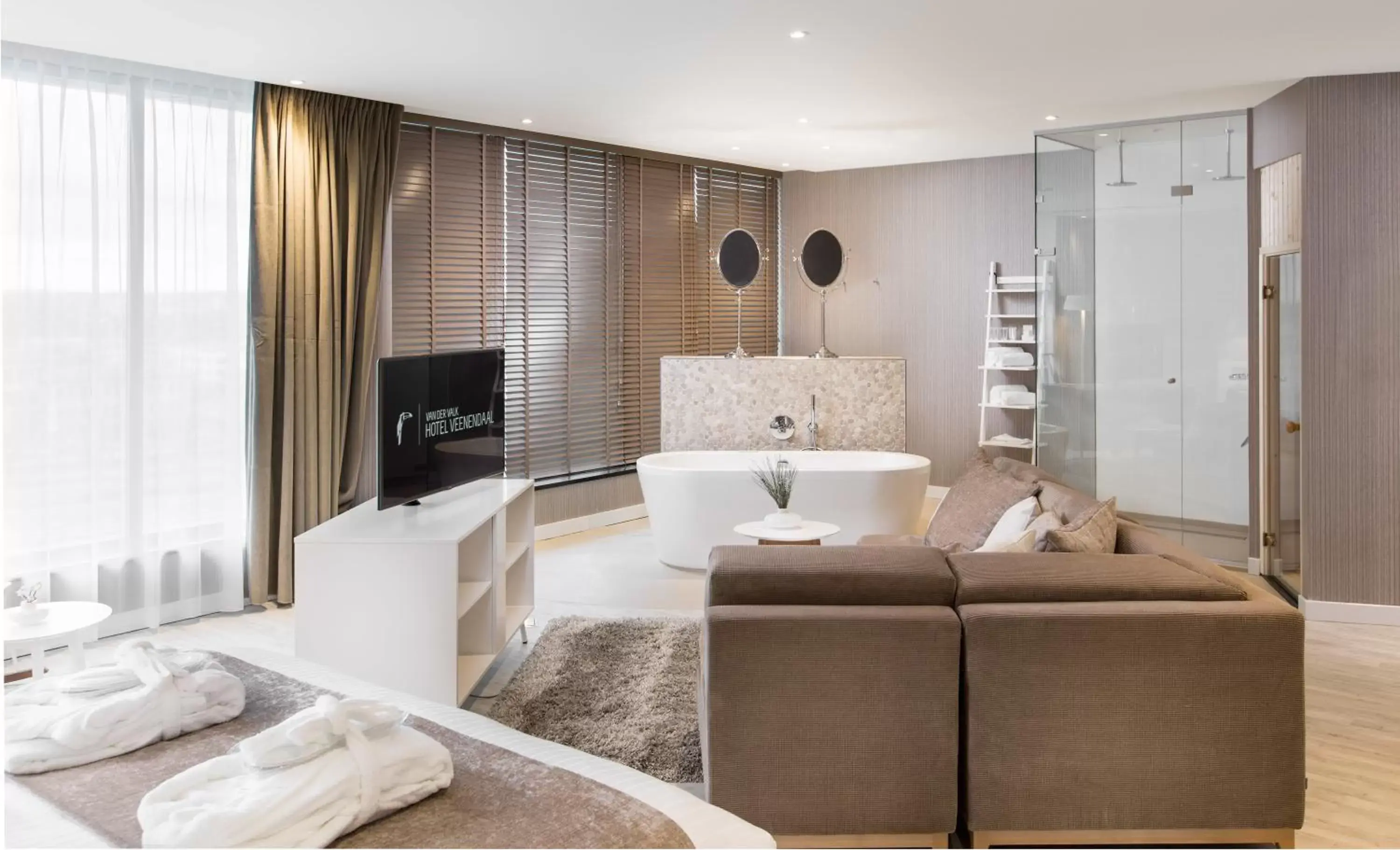 Bedroom, Seating Area in Van der Valk hotel Veenendaal