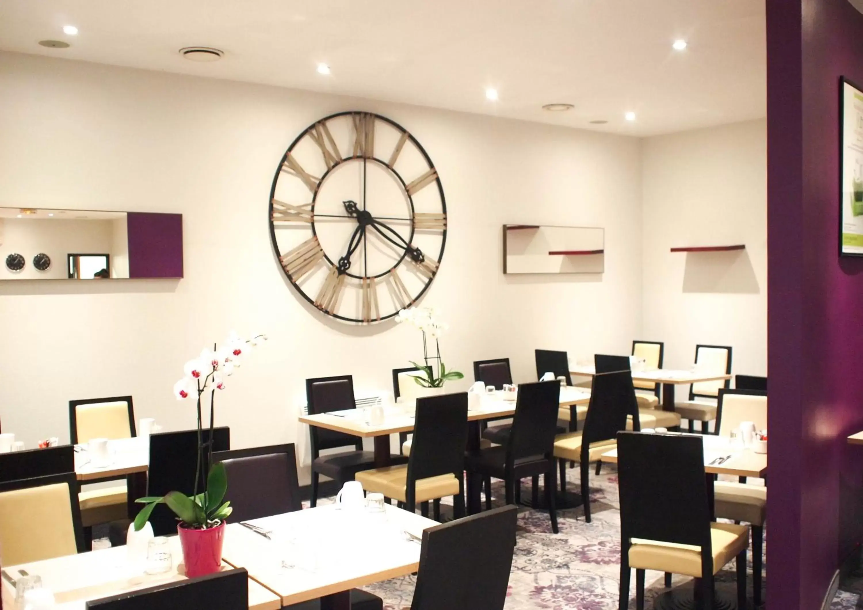 Area and facilities, Restaurant/Places to Eat in Mercure Angers Centre Gare