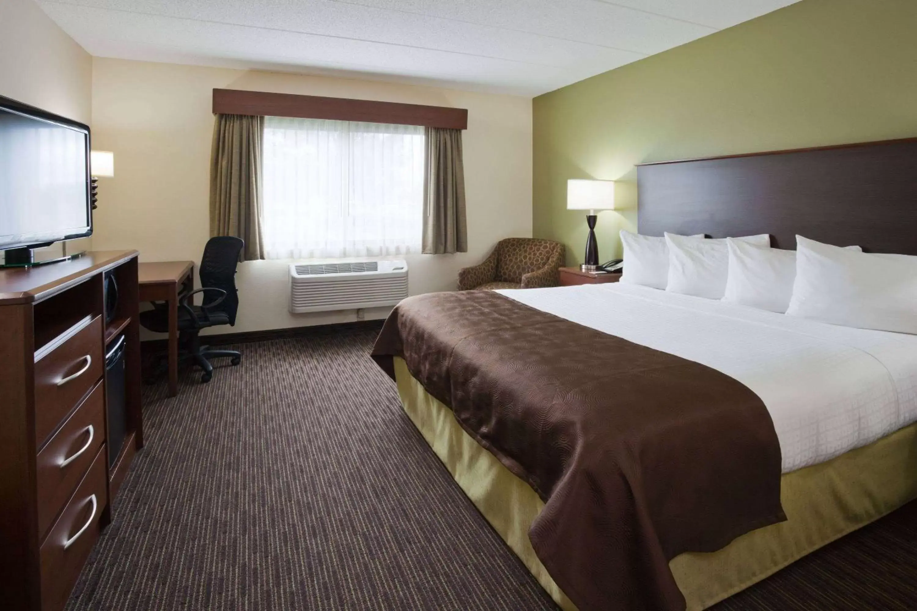 Photo of the whole room, Bed in AmericInn by Wyndham Rice Lake