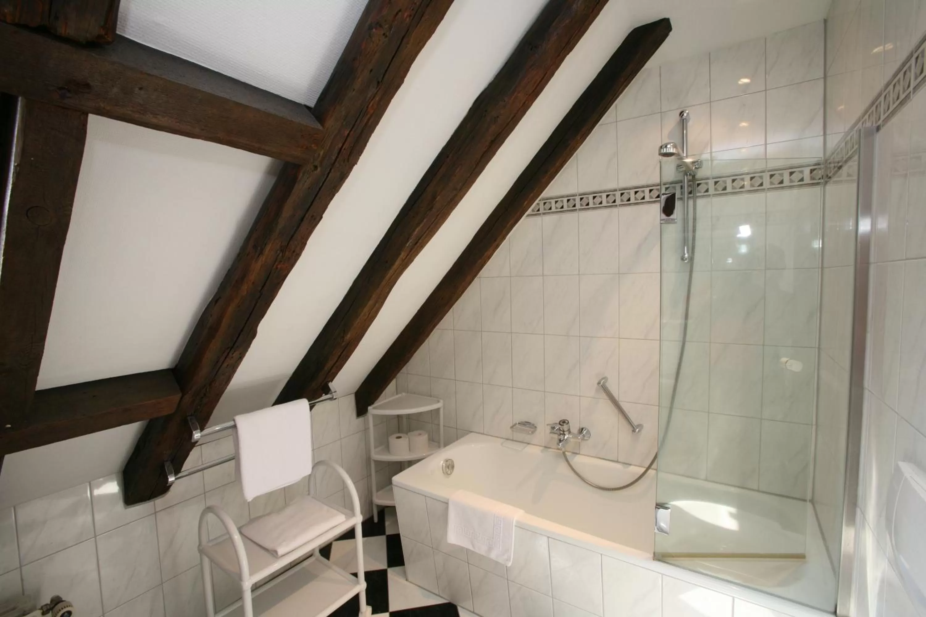 Bathroom in Hotel-Restaurant Hackteufel