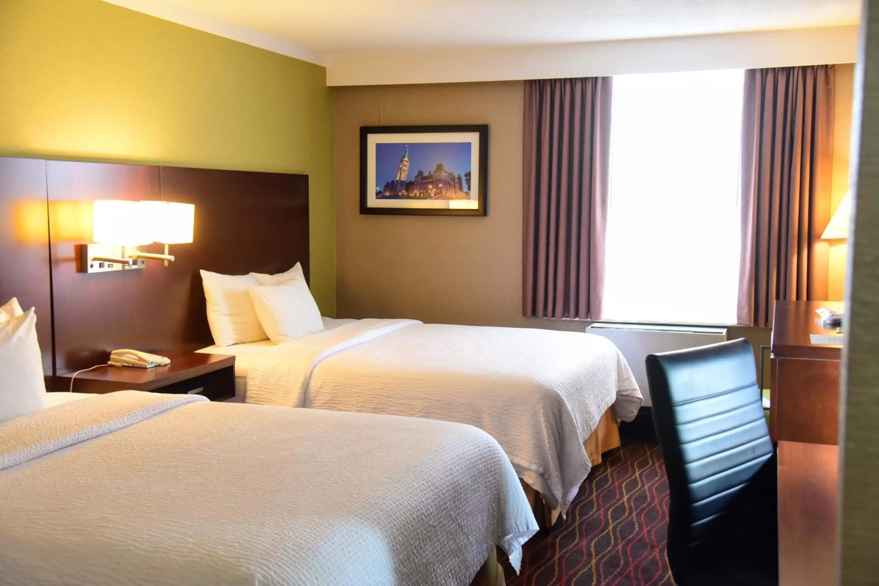 Bedroom, Bed in Days Inn by Wyndham Ottawa West