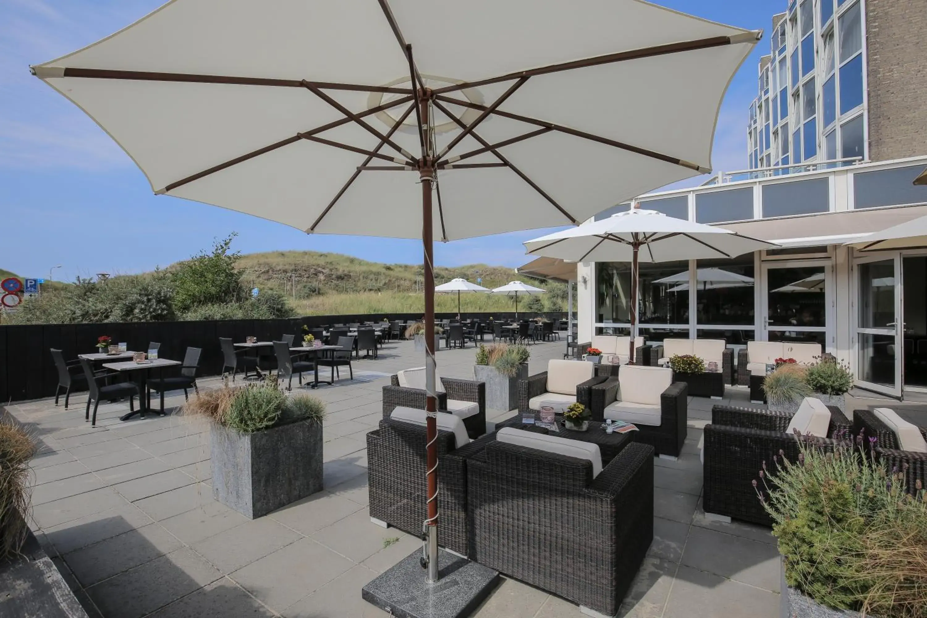 Balcony/Terrace, Restaurant/Places to Eat in Fletcher Hotel Restaurant Zeeduin