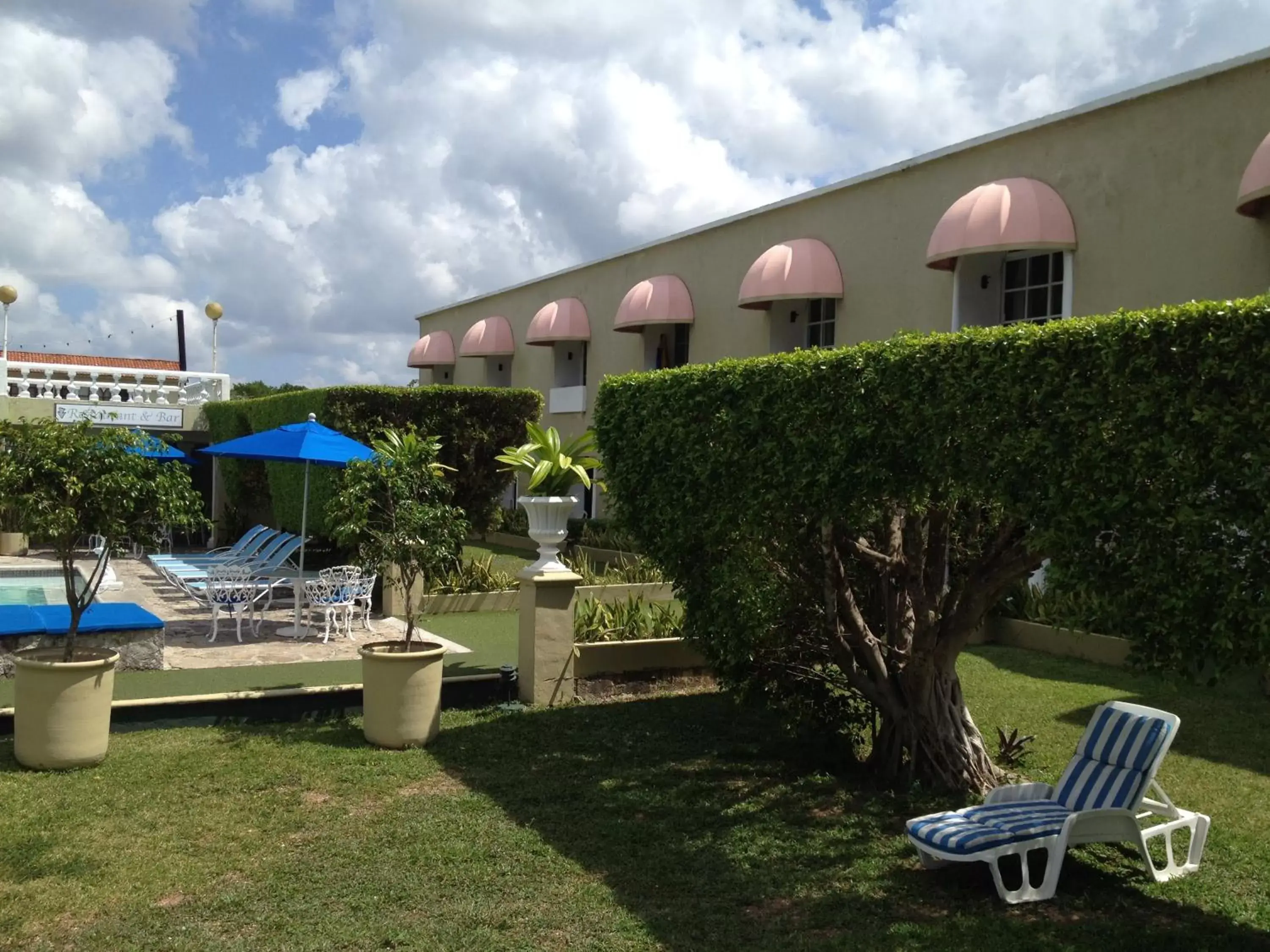 Day in Villablanca Garden Beach Hotel