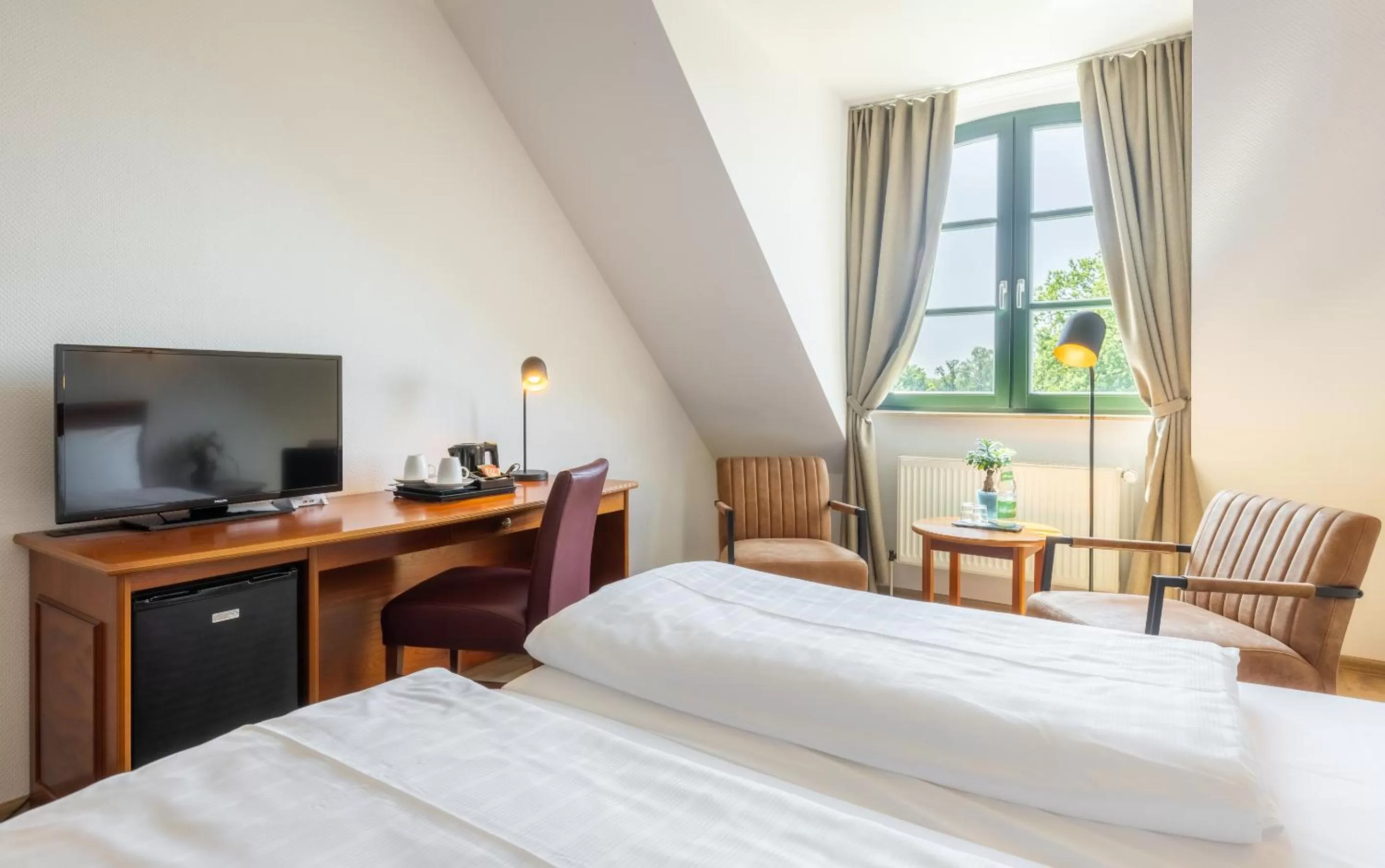 Staff, Bed in Hotel Ohlenhoff