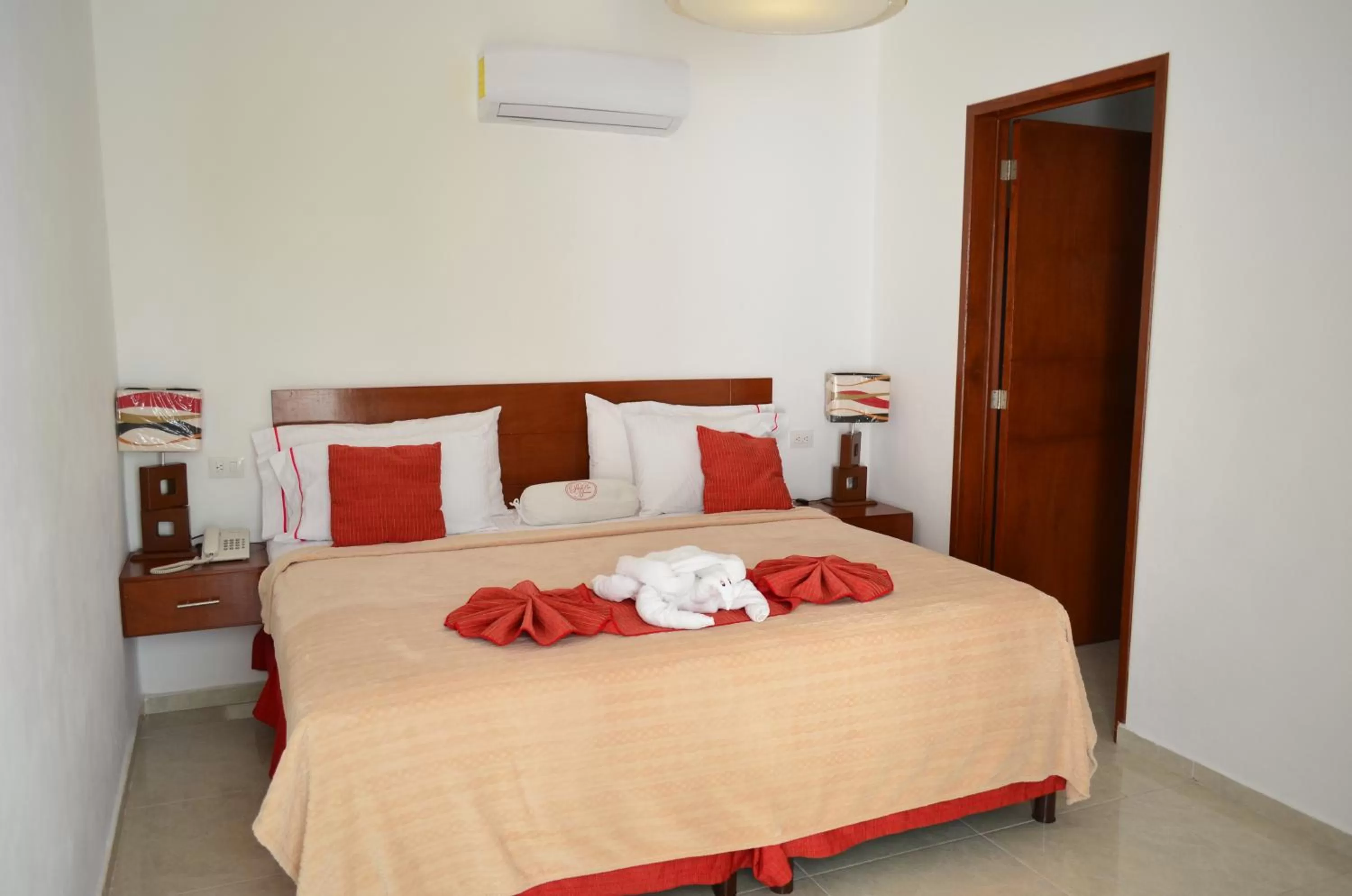 Bed in Hotel Real Mercedes