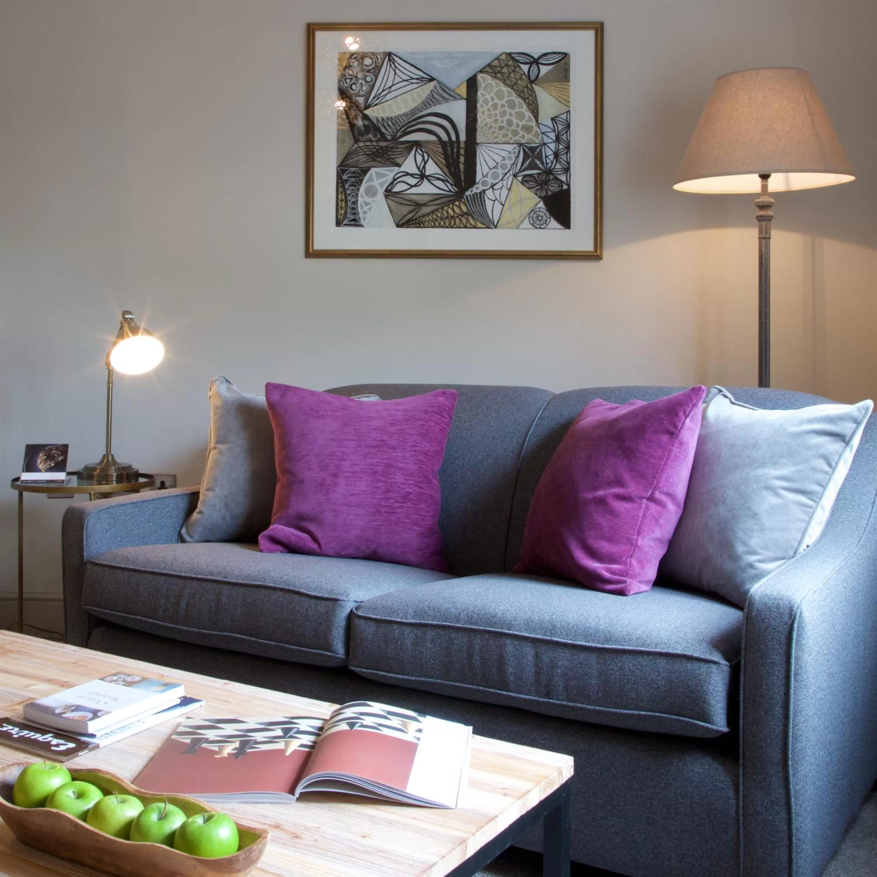 Living room in Kings Head