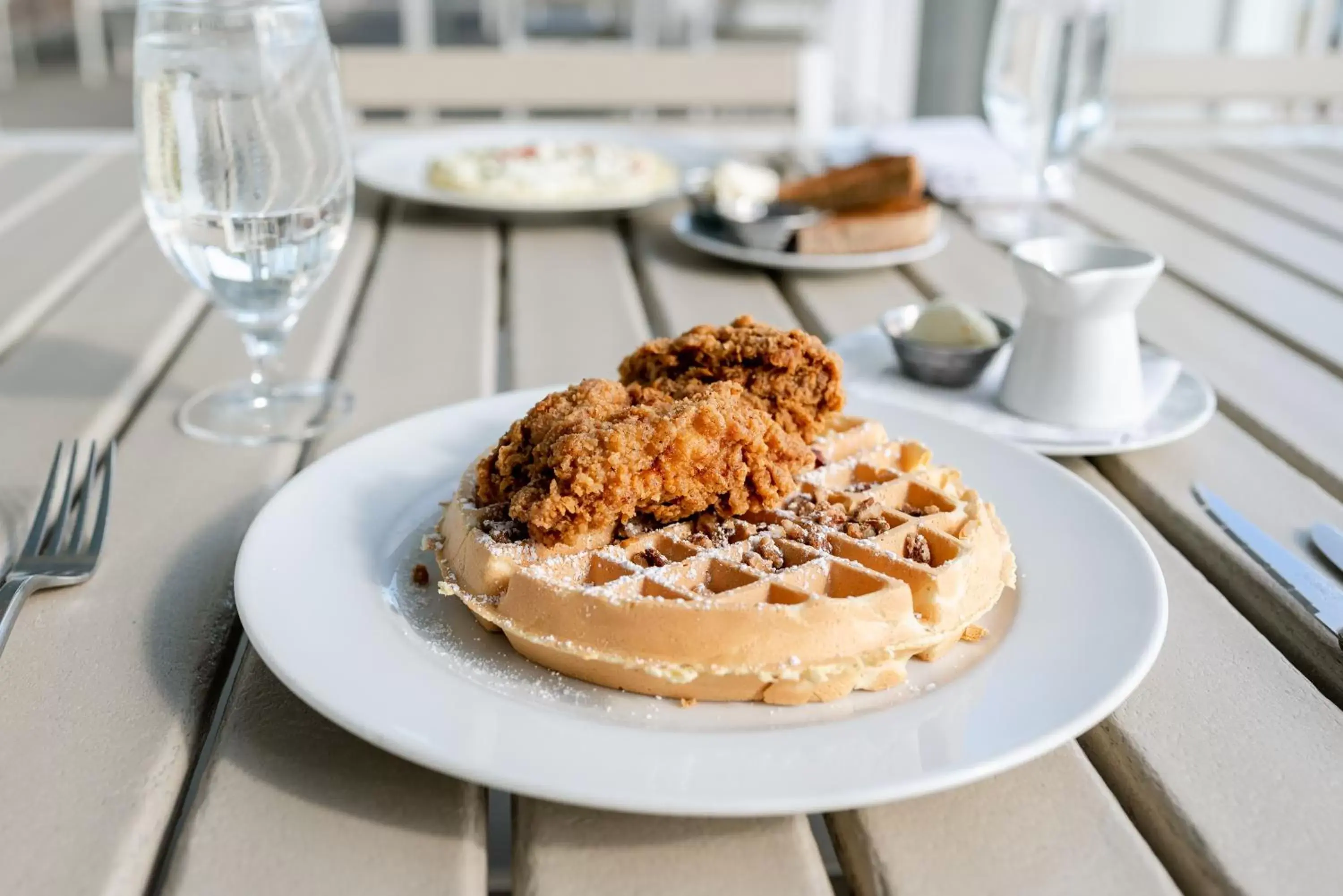 Breakfast in Beaufort Hotel Breakfast in Beaufort Hotel