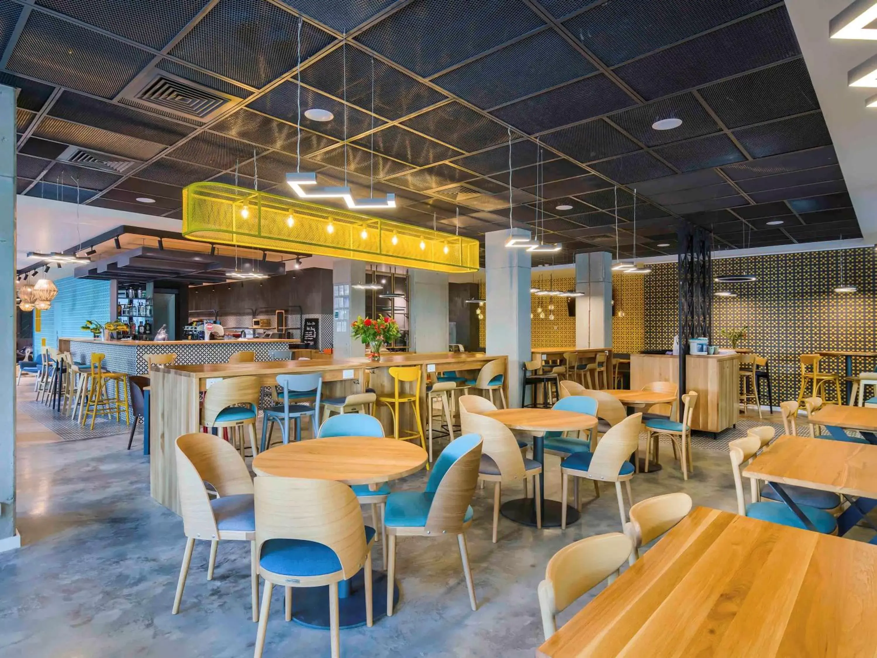Restaurant/Places to Eat in ibis Styles Bucharest City Center