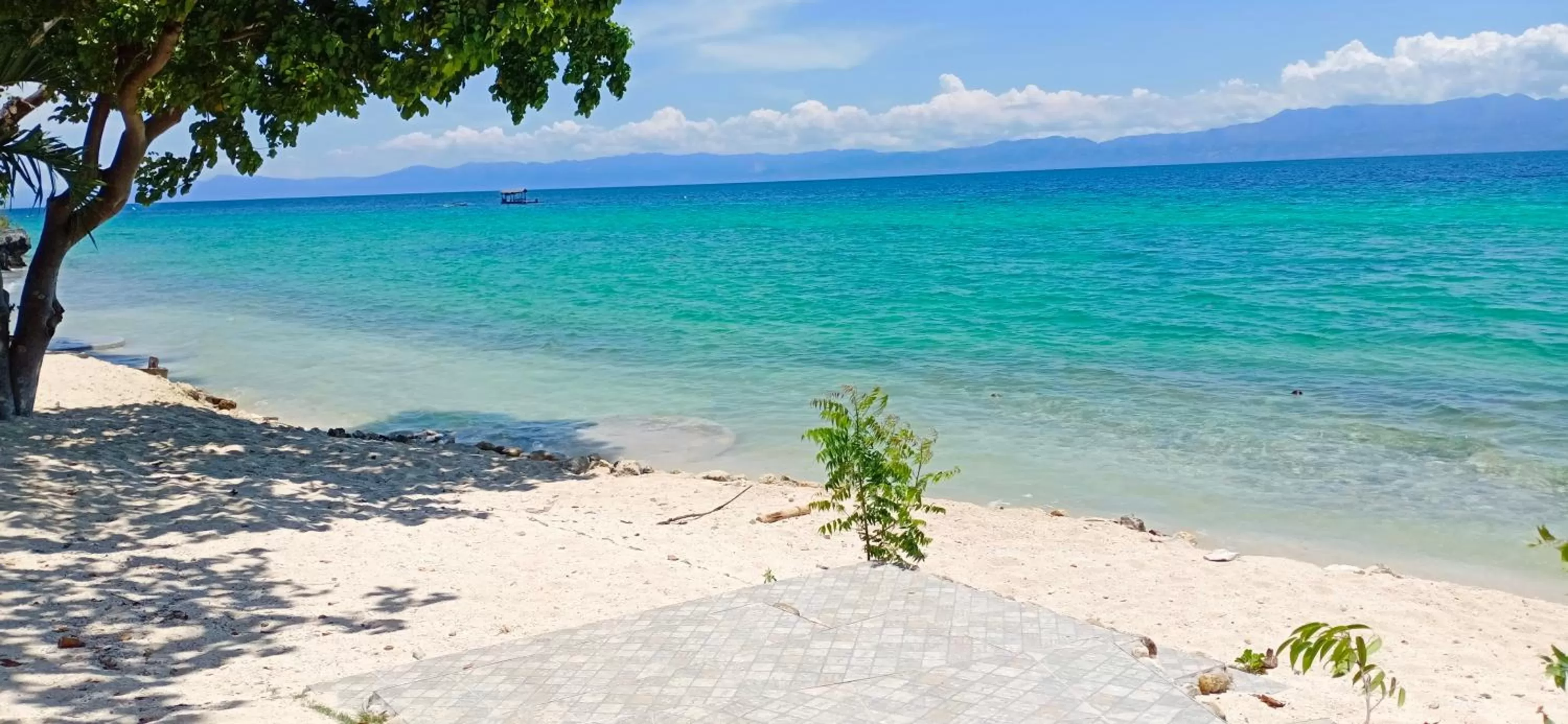 Beach in Ancelle Cristo Re
