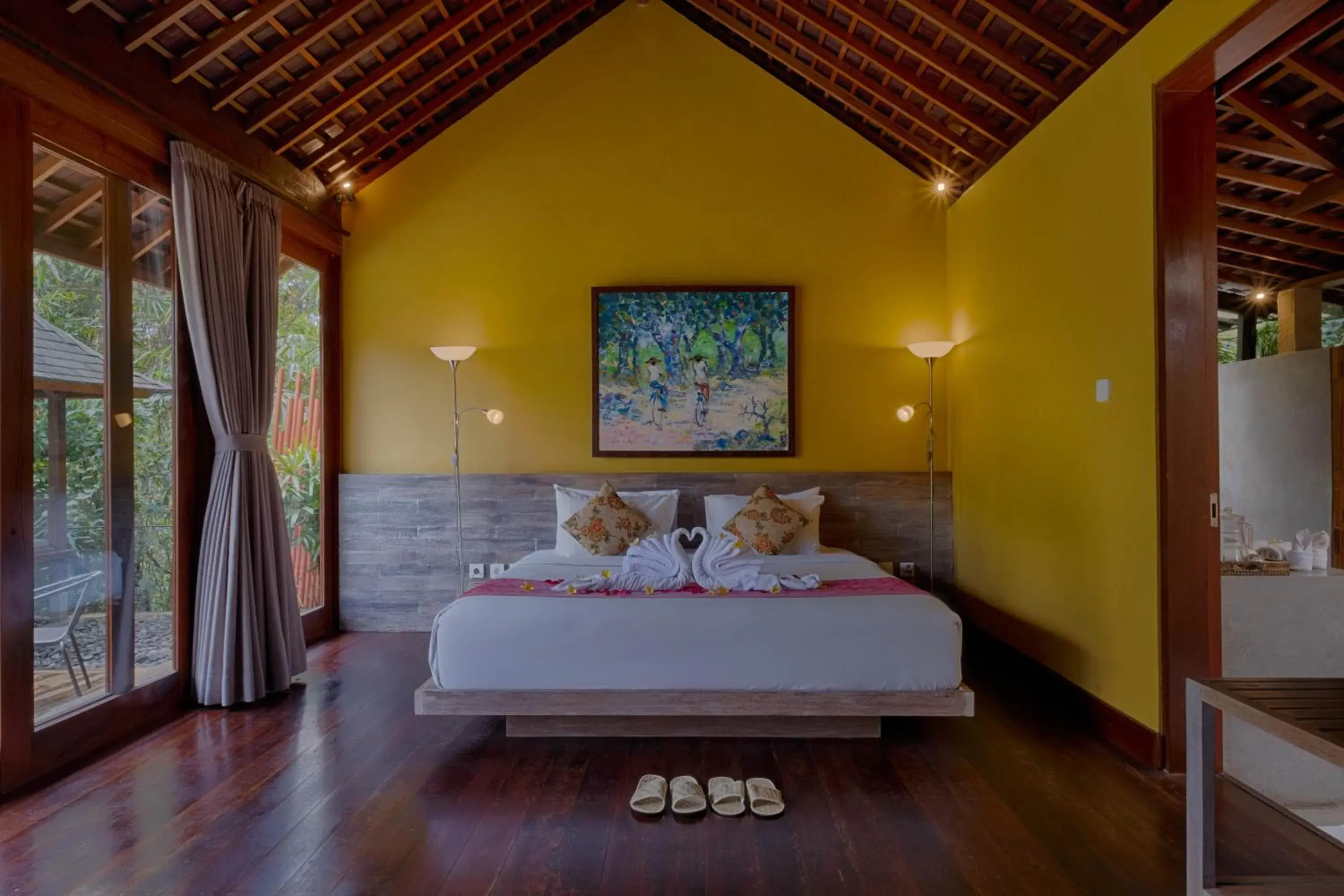 Photo of the whole room, Bed in Samkhya Villa Ubud
