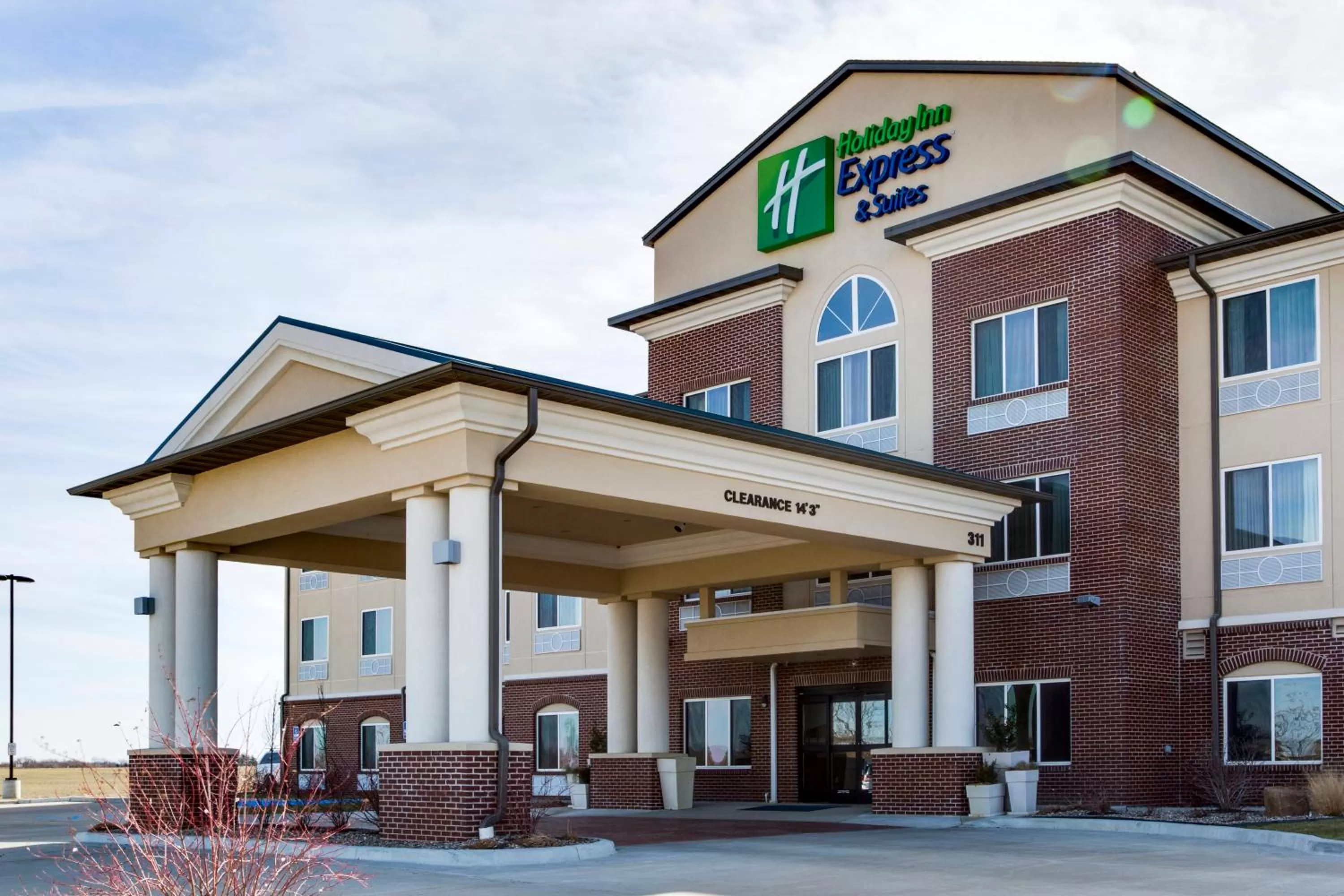 Property building in Holiday Inn Express & Suites Nevada by IHG