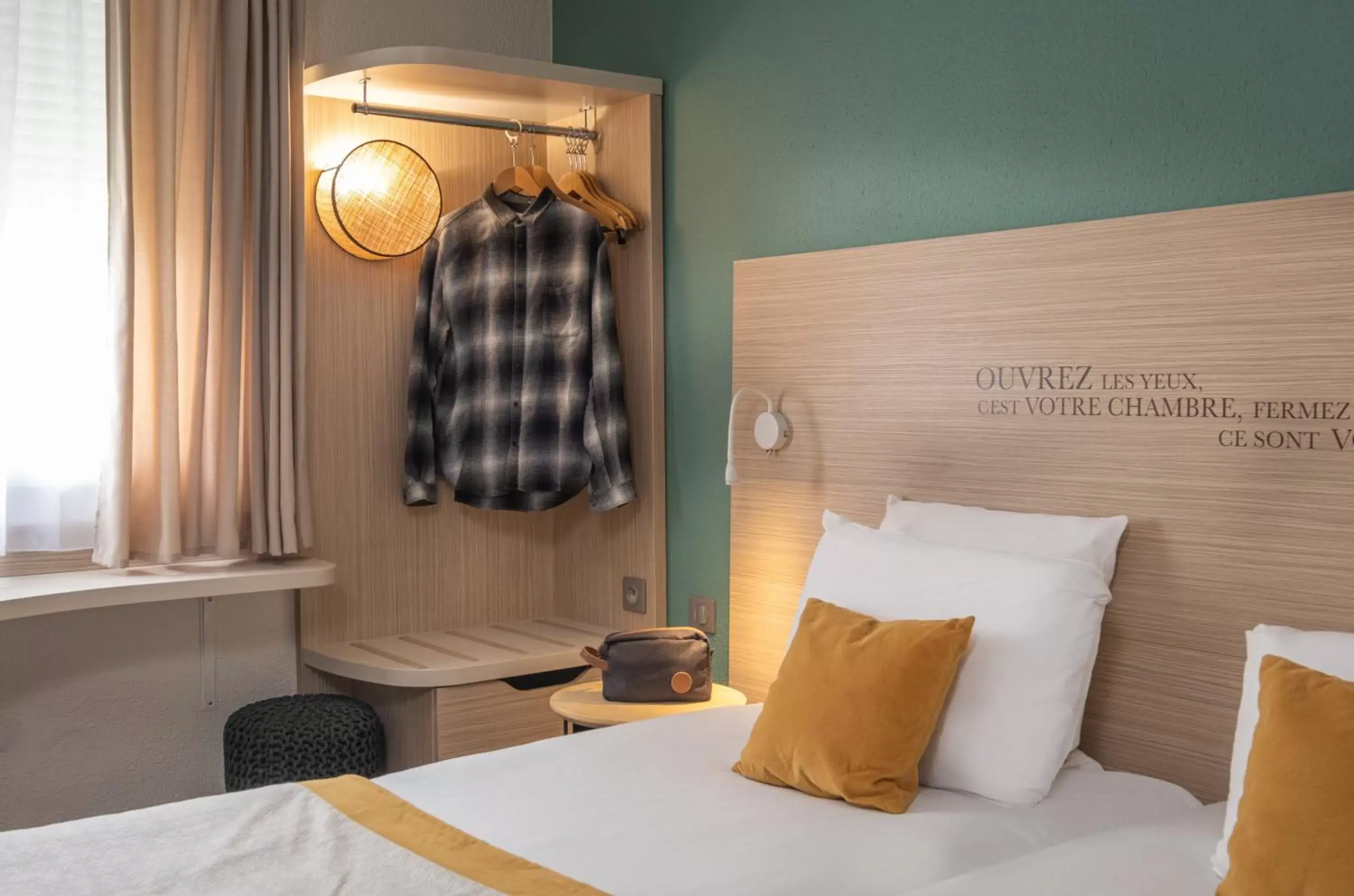 Bedroom, Bed in Kyriad Lyon Est - Bron Eurexpo Le Cottage Bedroom, Bed in Kyriad Lyon Est - Bron Eurexpo Le Cottage