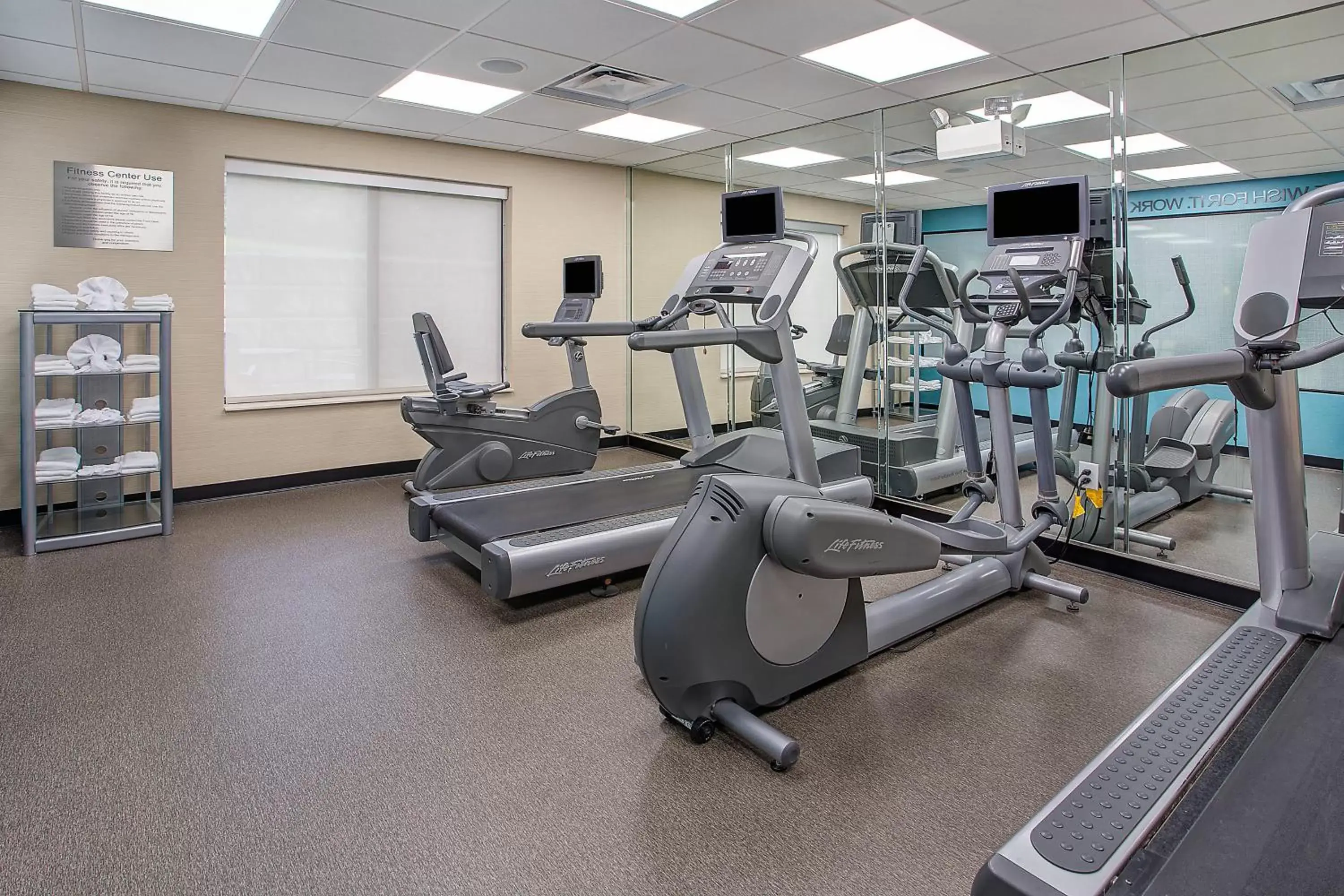 Fitness centre/facilities, Fitness Center/Facilities in Fairfield Inn & Suites Kodak