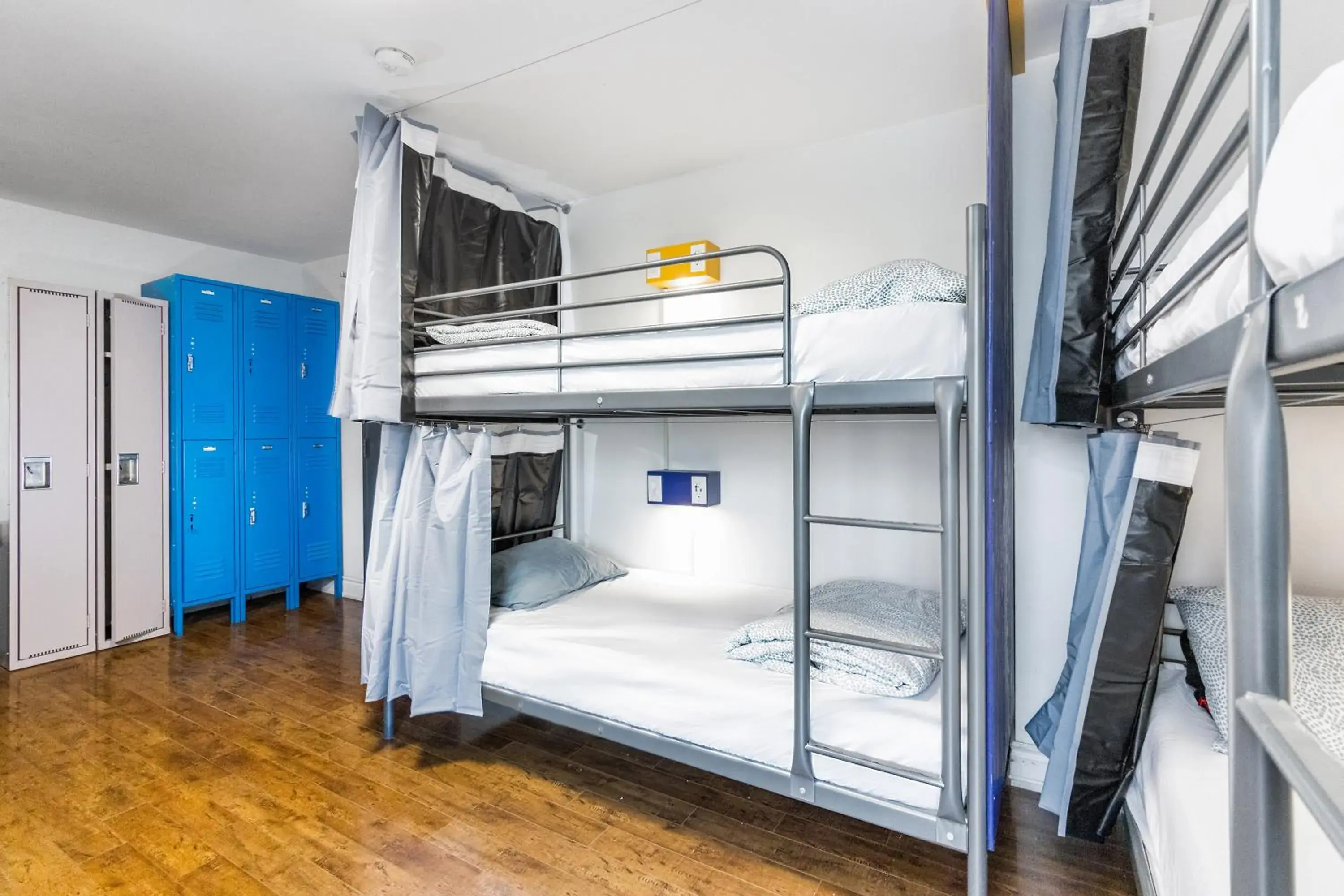 Balcony/Terrace, Bed in Samesun Toronto Balcony/Terrace, Bed in Samesun Toronto