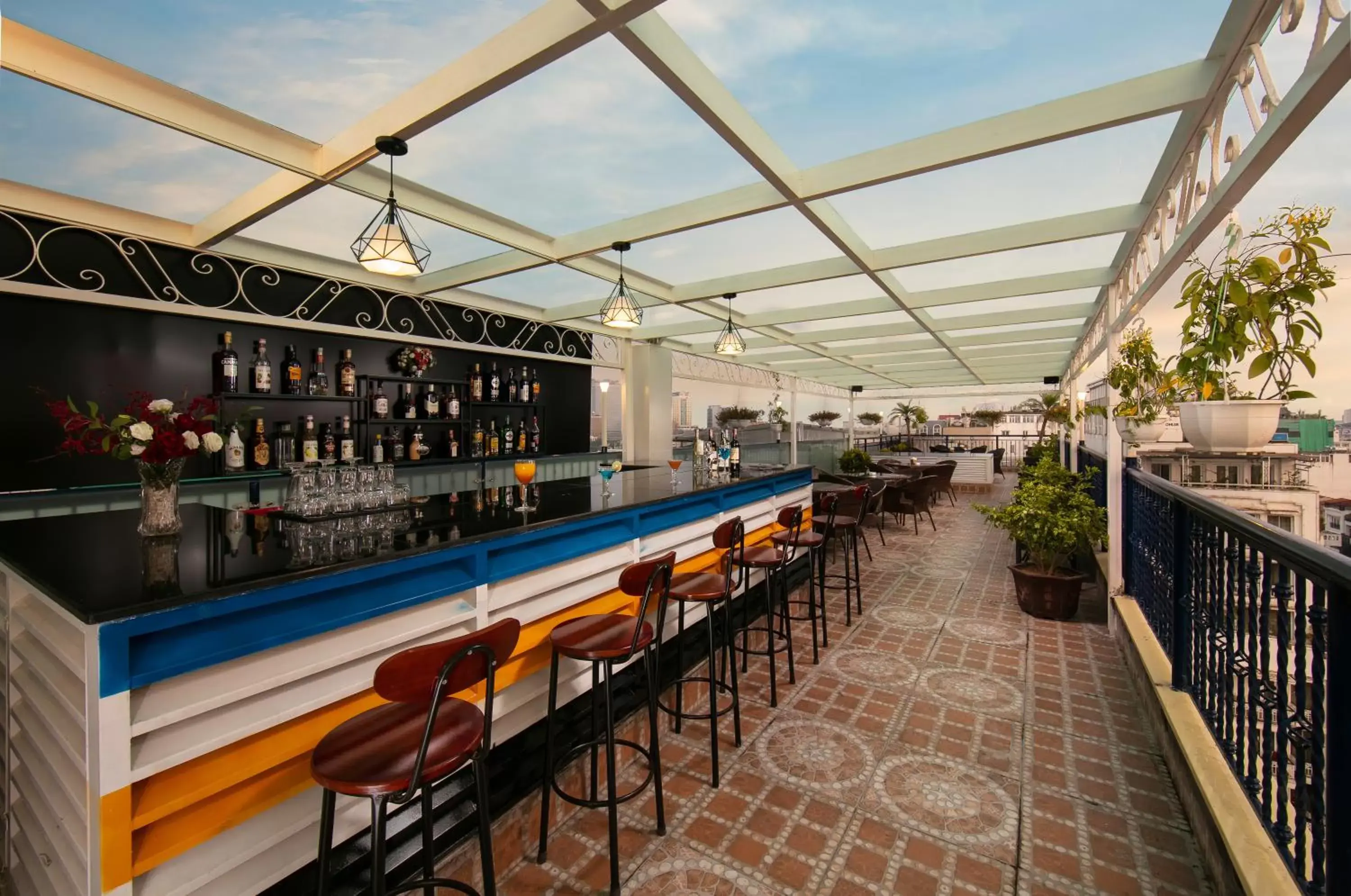 City view, Lounge/Bar in Silk Queen Hotel City view, Lounge/Bar in Silk Queen Hotel