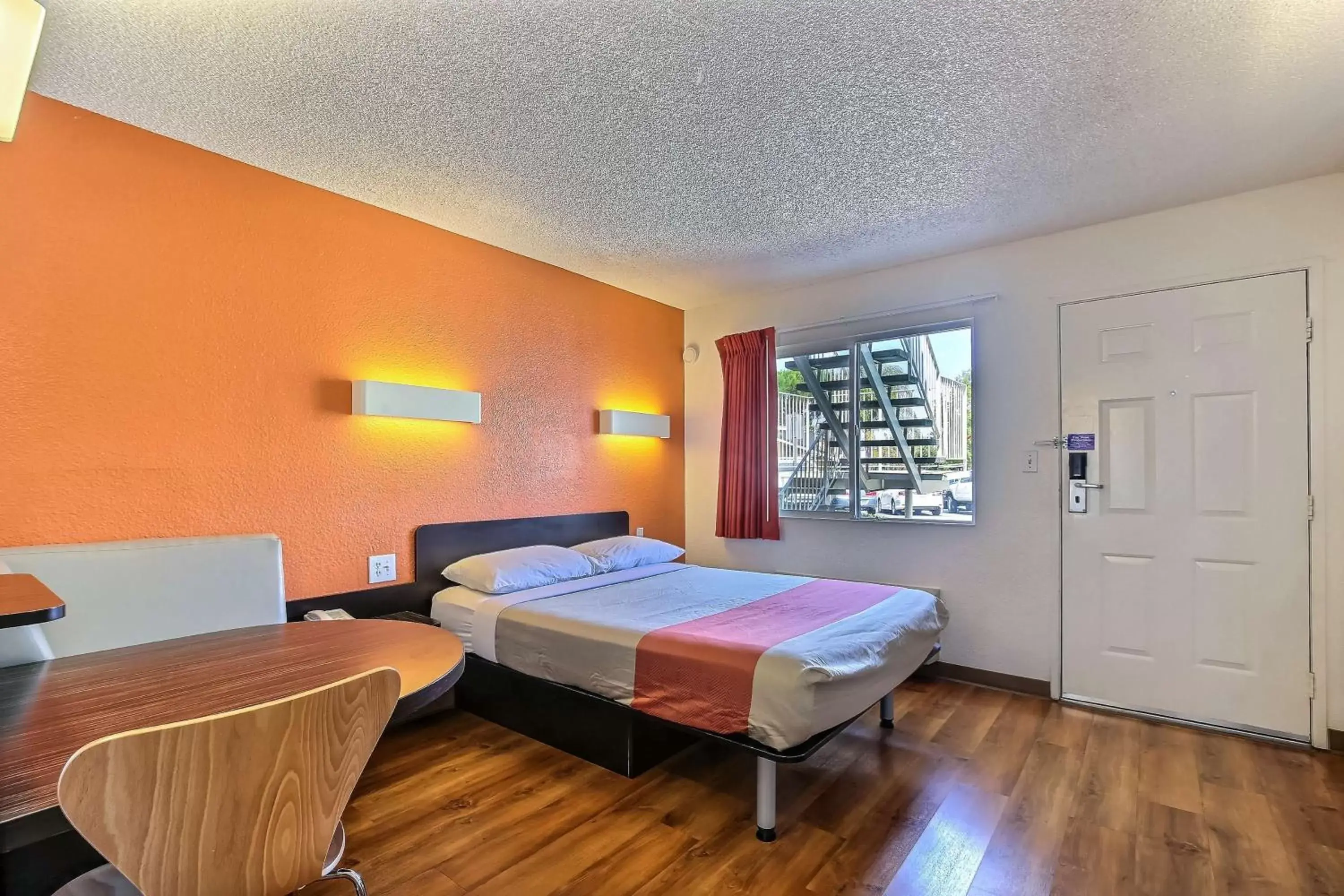 Photo of the whole room, Room Photo in Motel 6-Pleasanton, CA