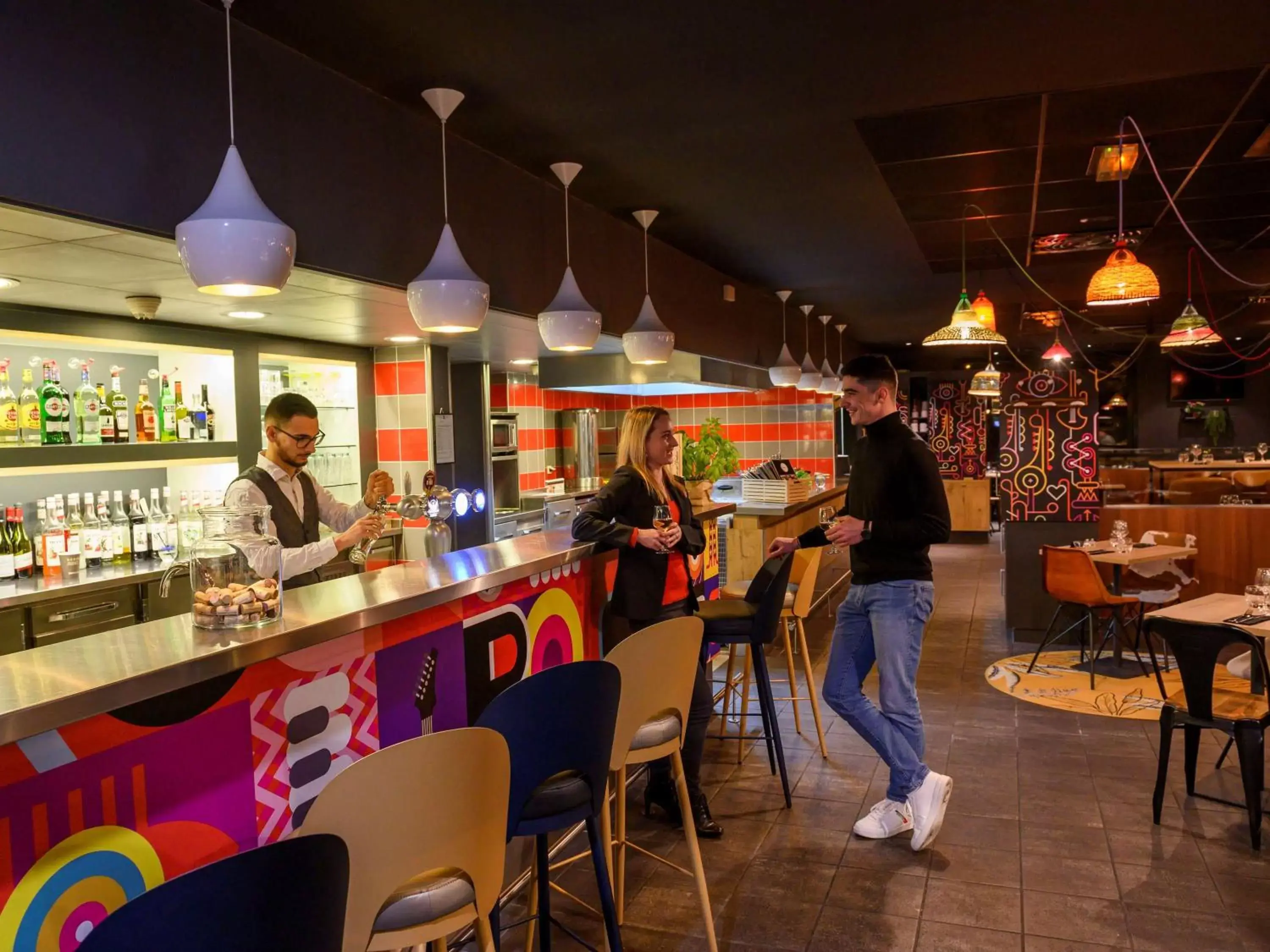 Lounge or bar, Restaurant/Places to Eat in ibis Le Mans Centre