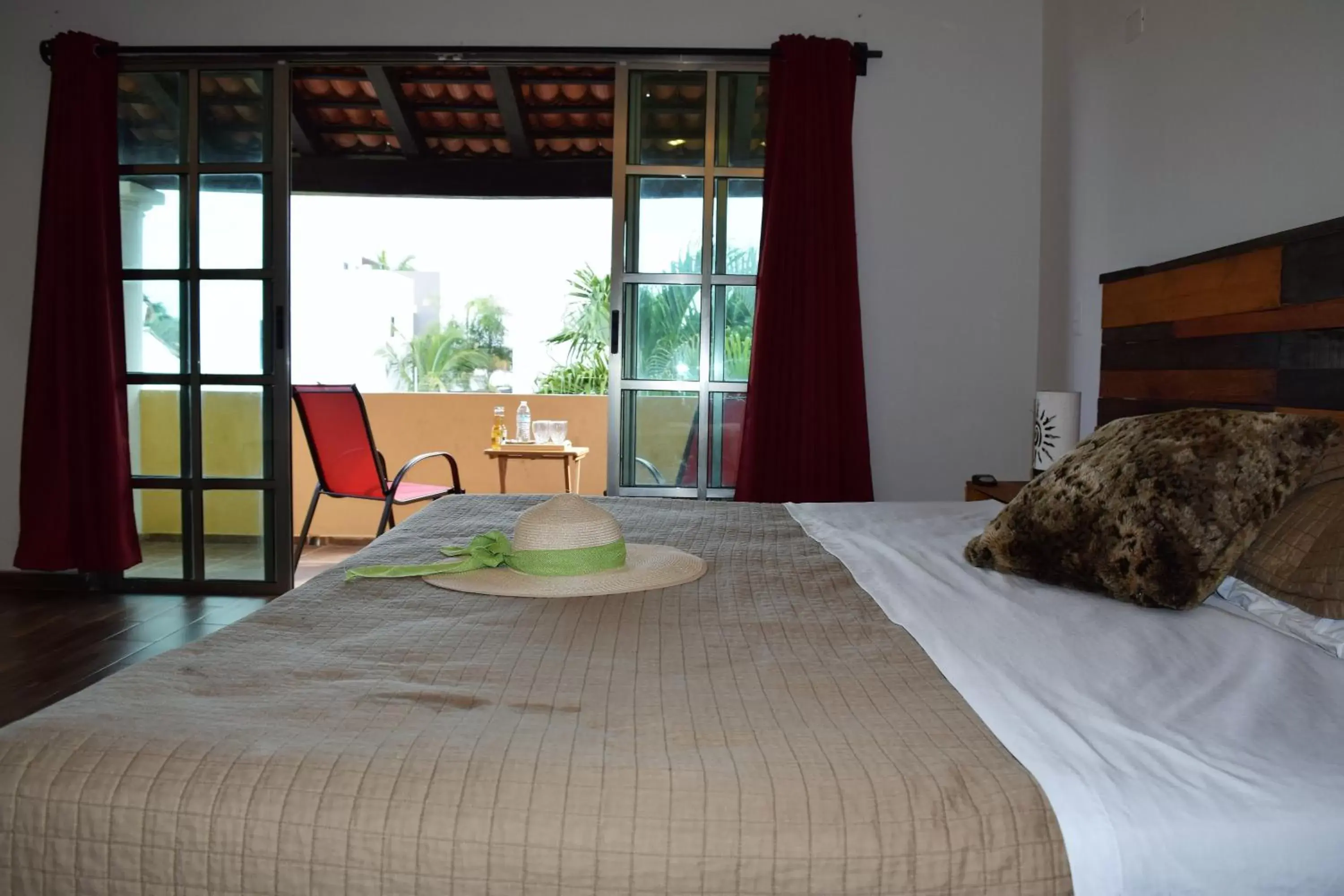 Queen Suite with Pool View in Cancun-Soho Queen Suite with Pool View in Cancun-Soho