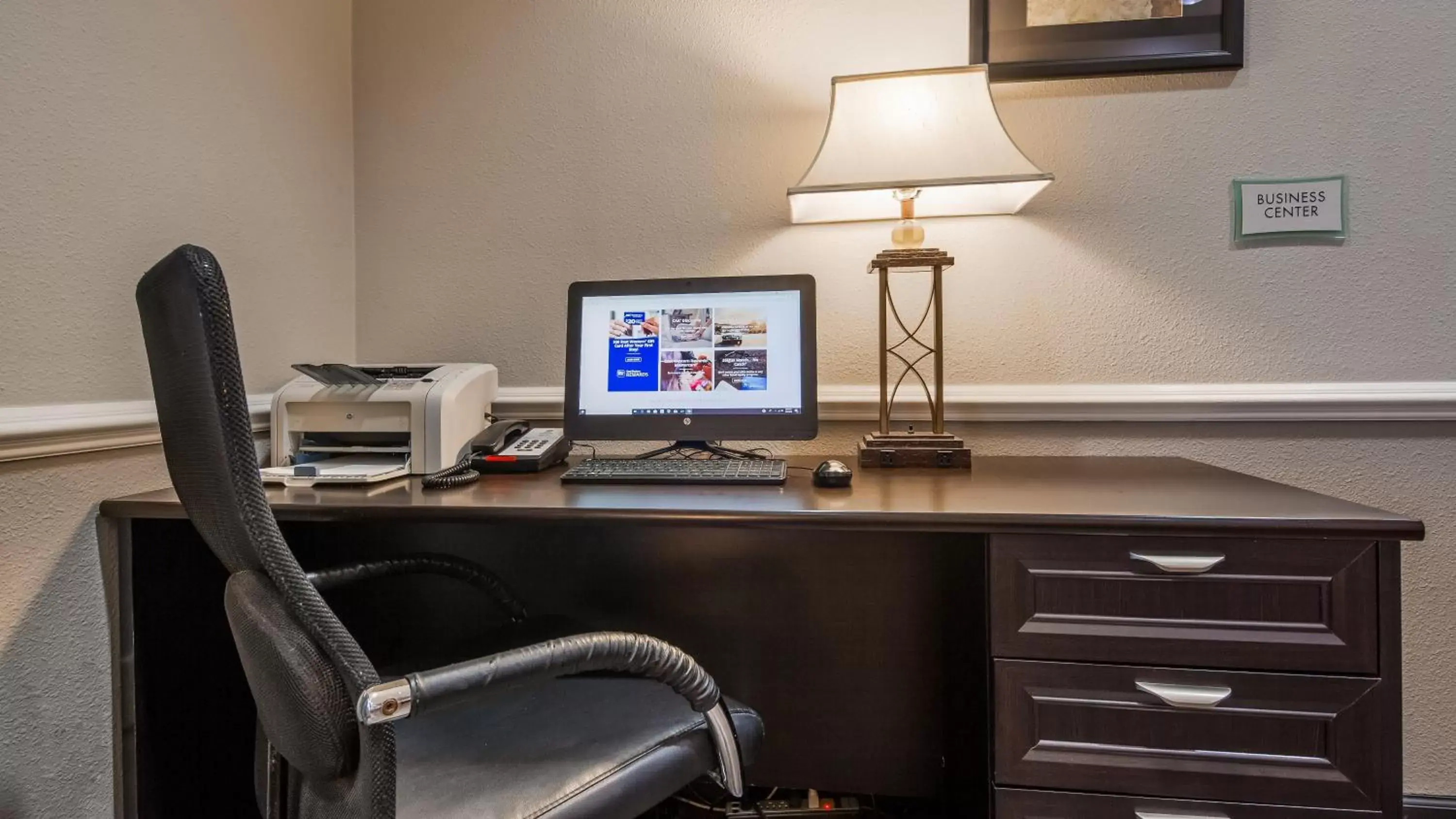Business facilities in Best Western Mayport Inn and Suites