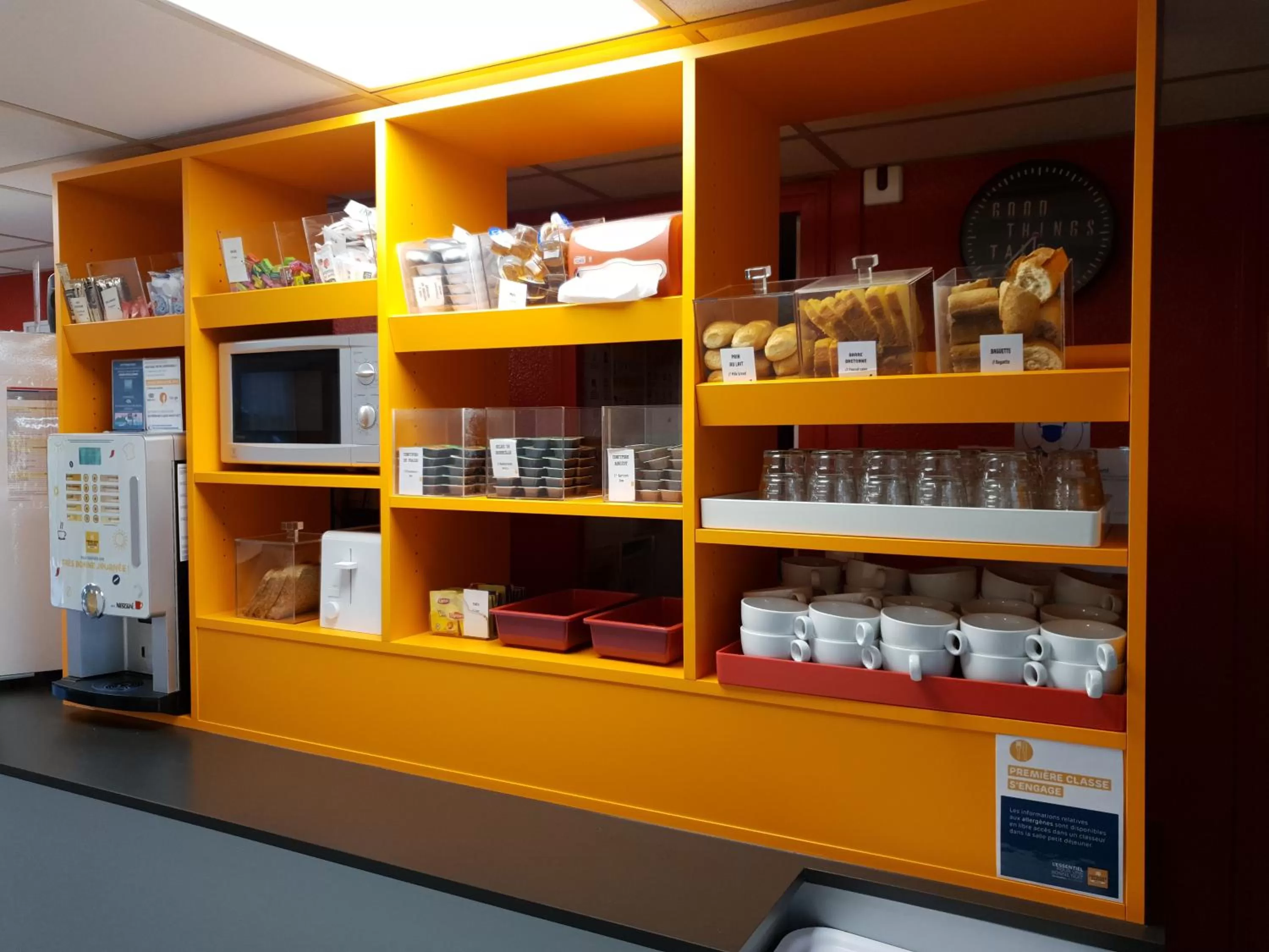 Restaurant/places to eat in Premiere Classe Nancy Est Essey