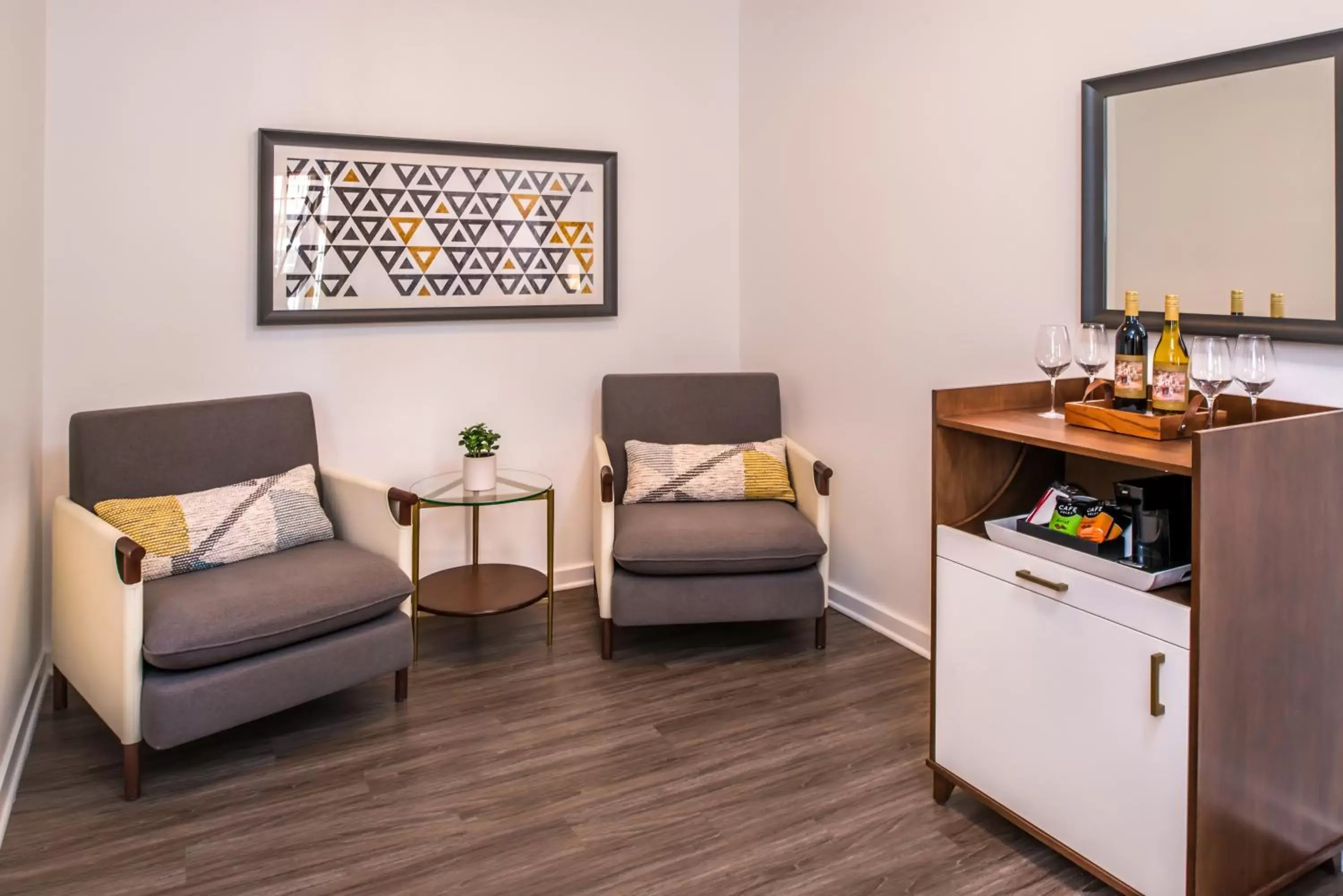 King Room - Disability Access in Wine Valley Inn King Room - Disability Access in Wine Valley Inn