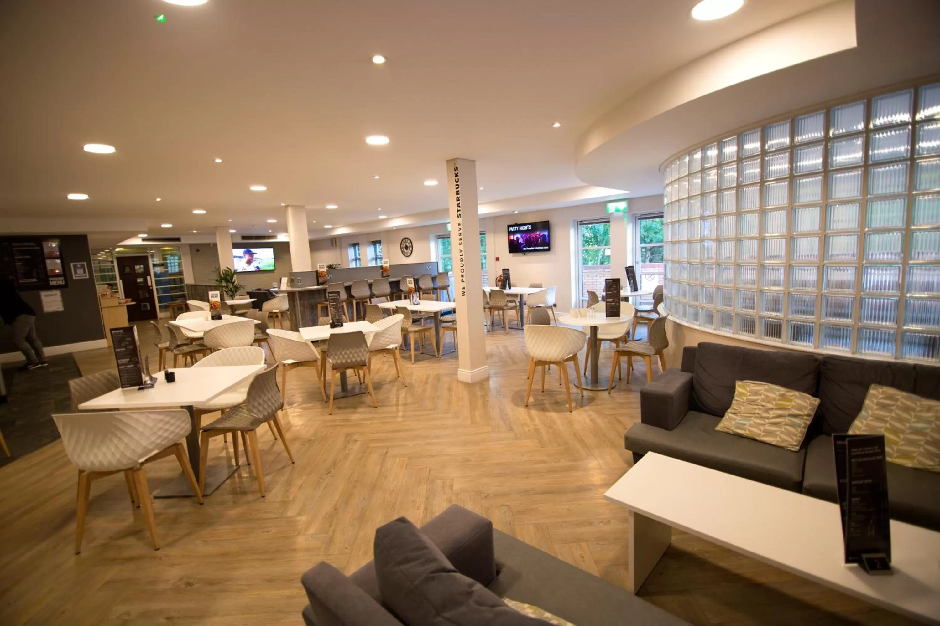 Restaurant/places to eat in Bannatyne Hotel Durham