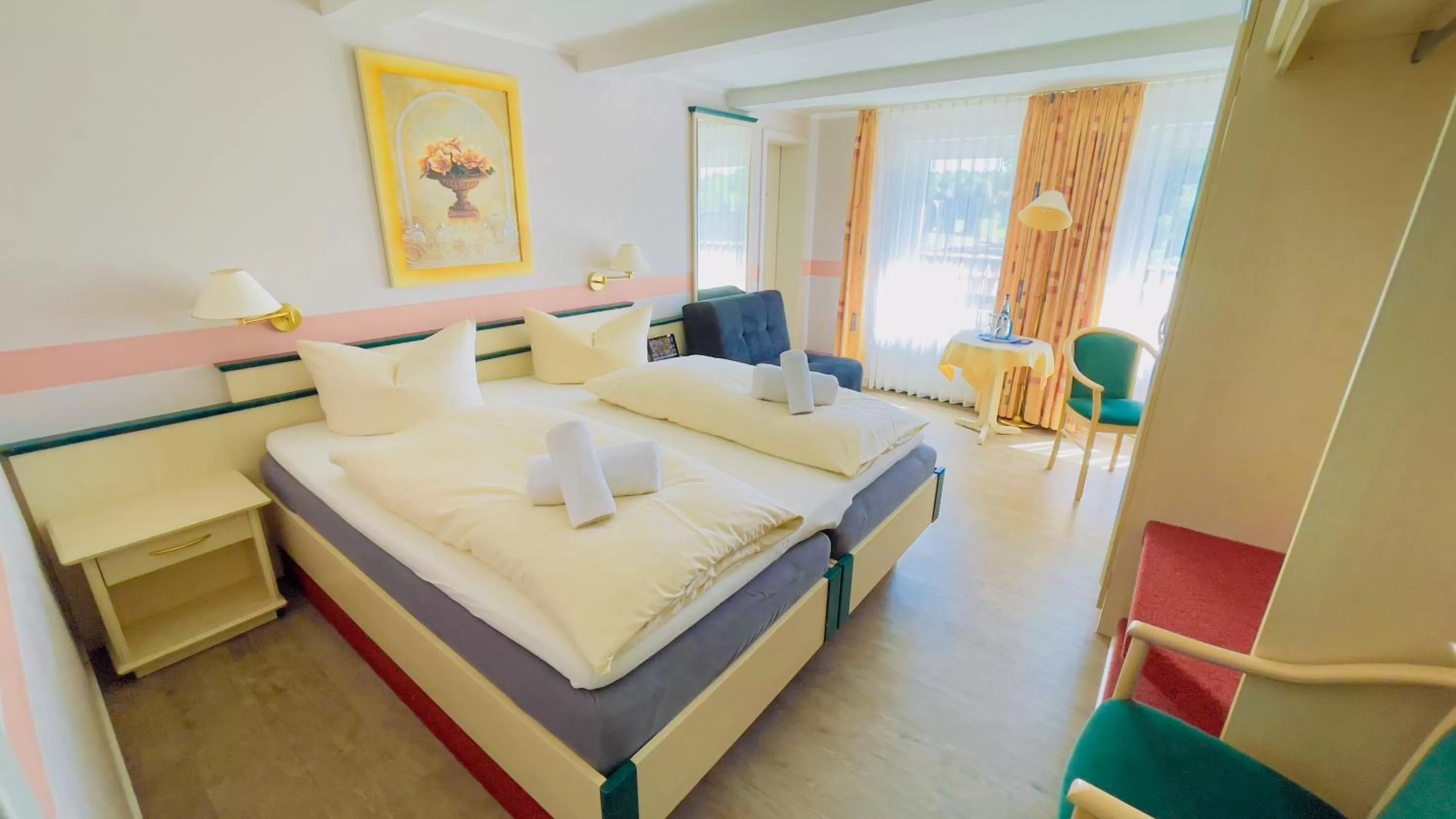 Photo of the whole room, Bed in Hotel Schnehagen