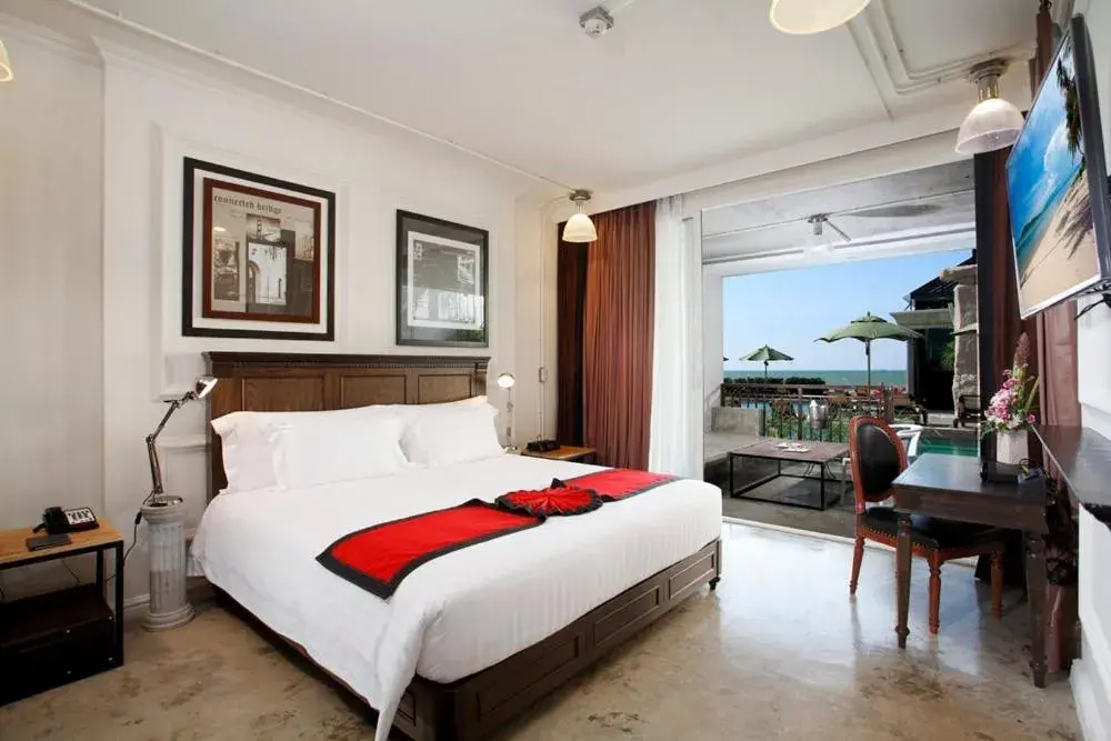 Bedroom in Pattaya Modus Beachfront Resort