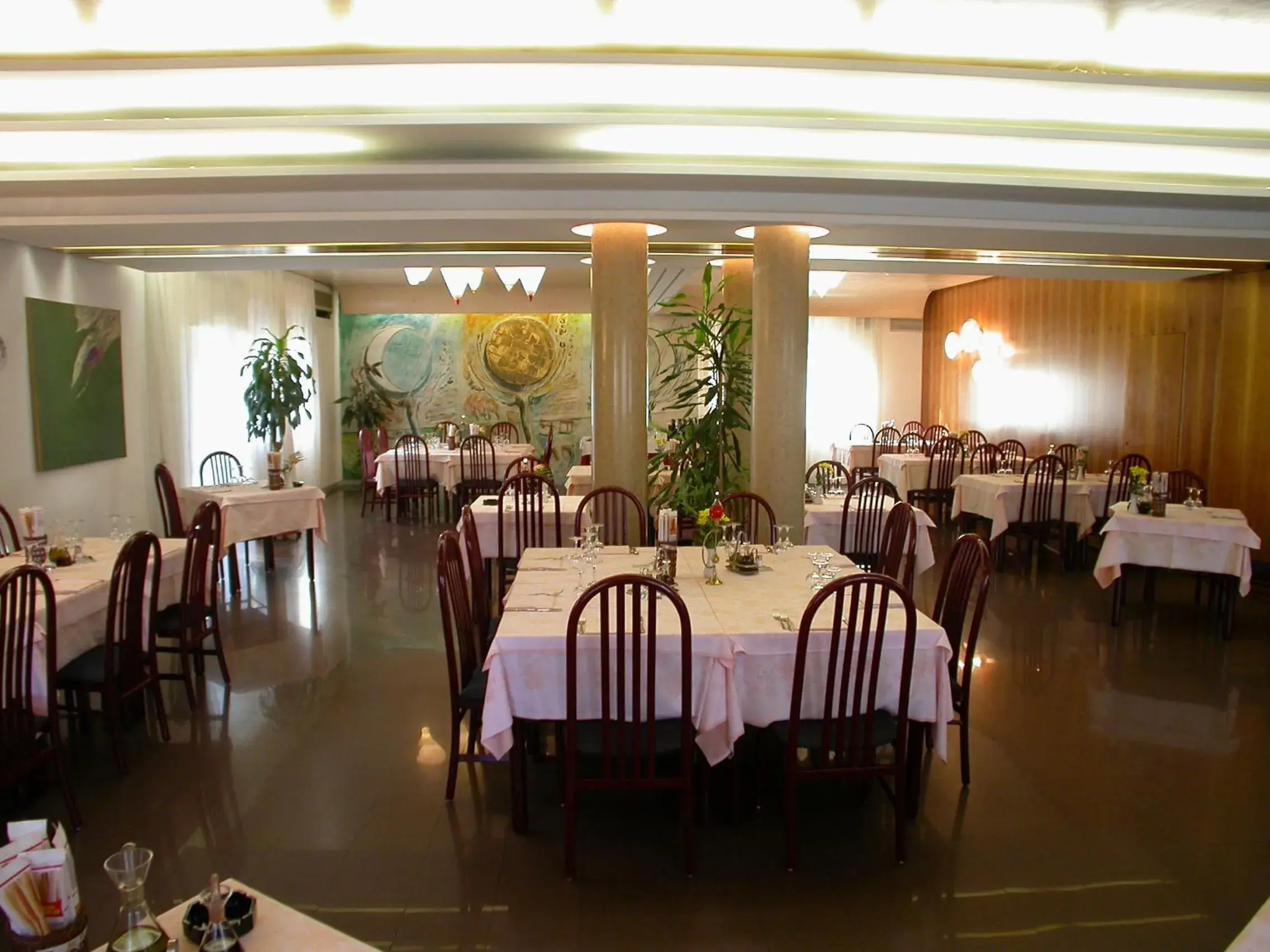 Restaurant/Places to Eat in Hotel La Pergola