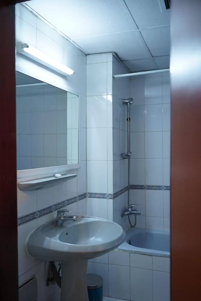 Standard Triple Room in Concord Hotel