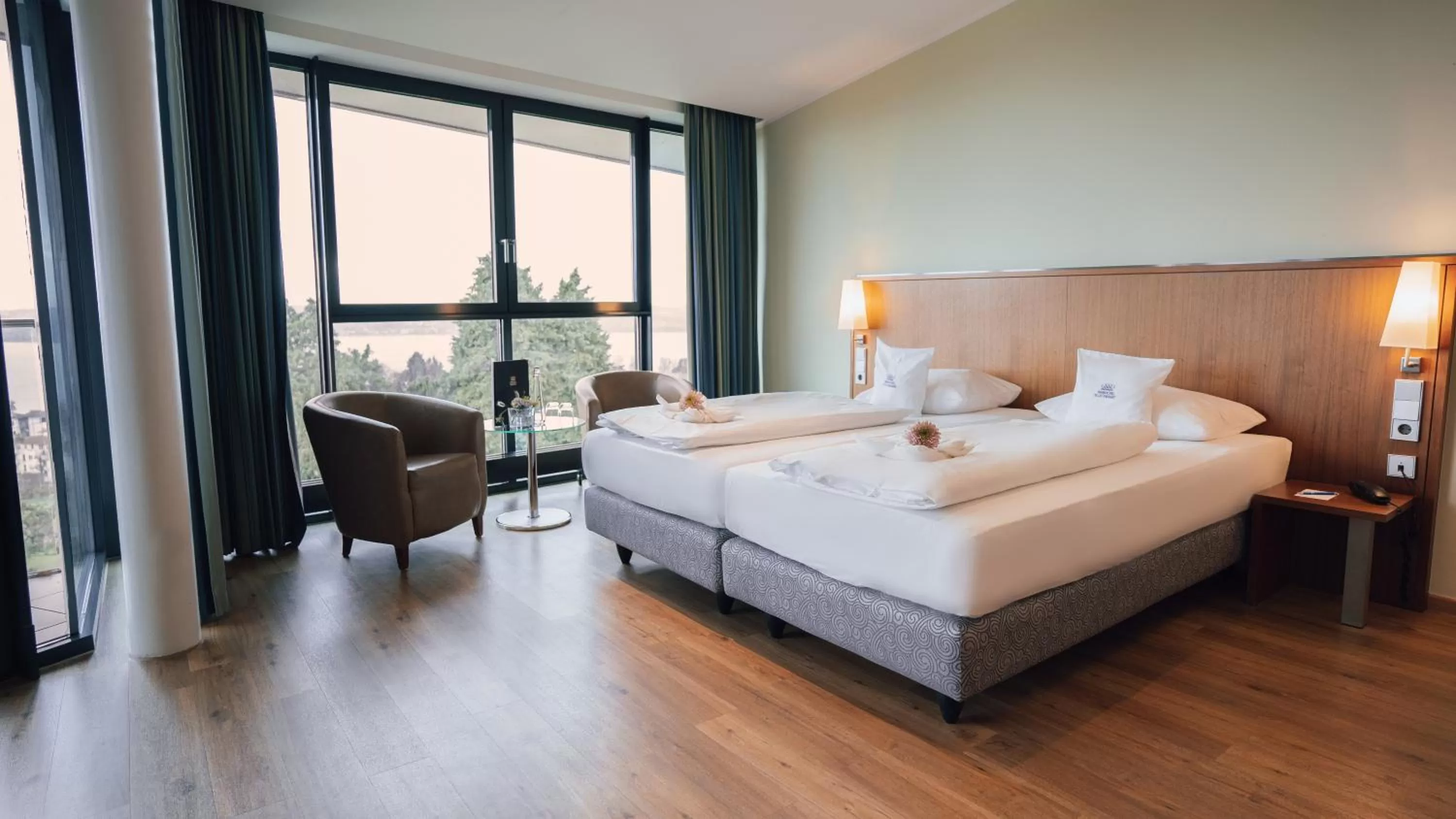 Bed in Parkhotel St.Leonhard