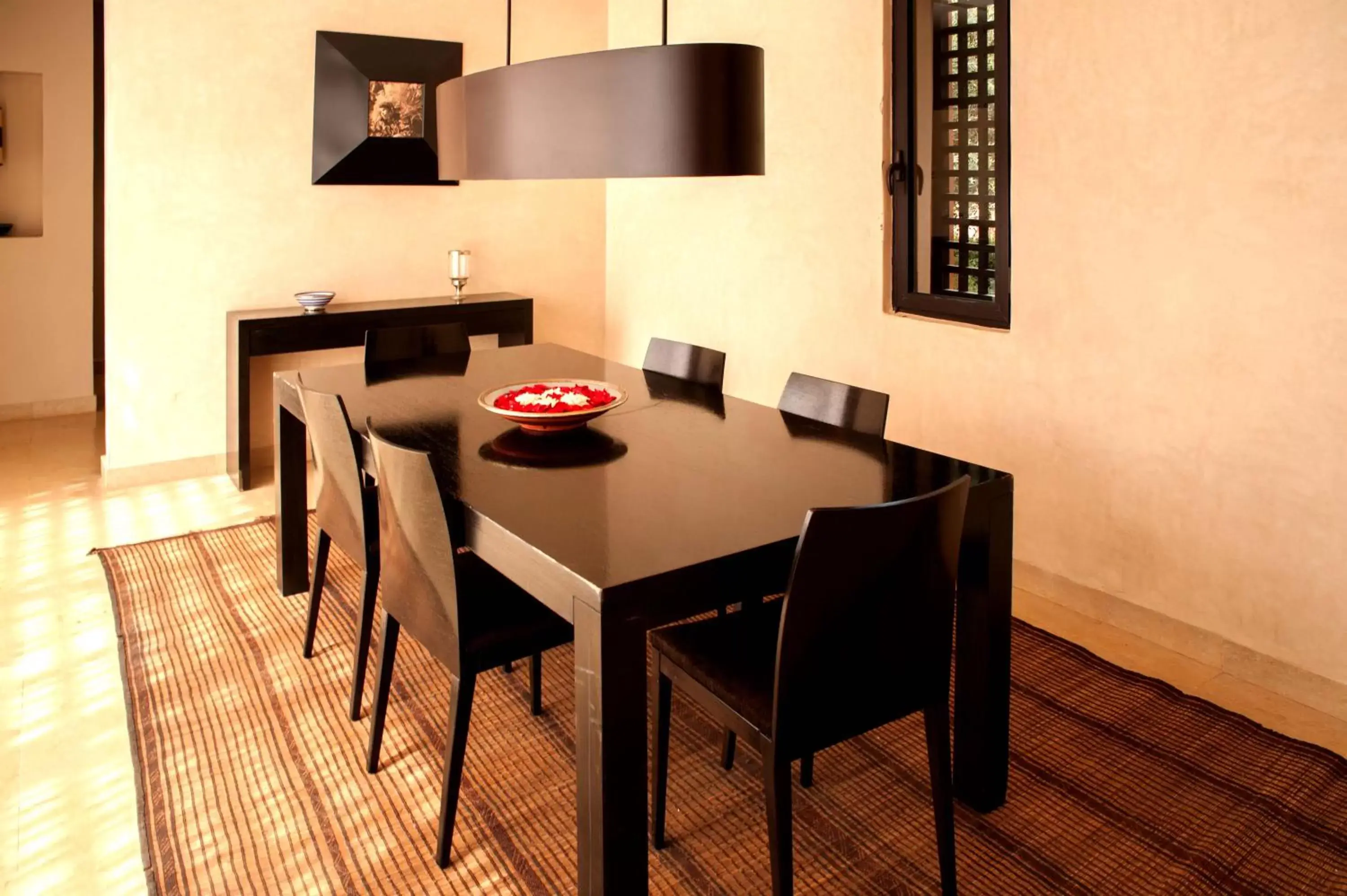 Banquet/Function facilities, Dining Area in Al Maaden Villa Hotel & Spa