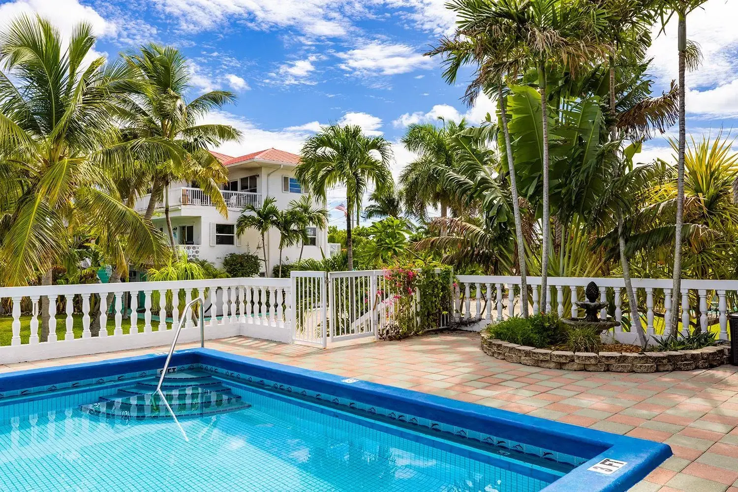 Swimming Pool in Gulf View Waterfront Resort