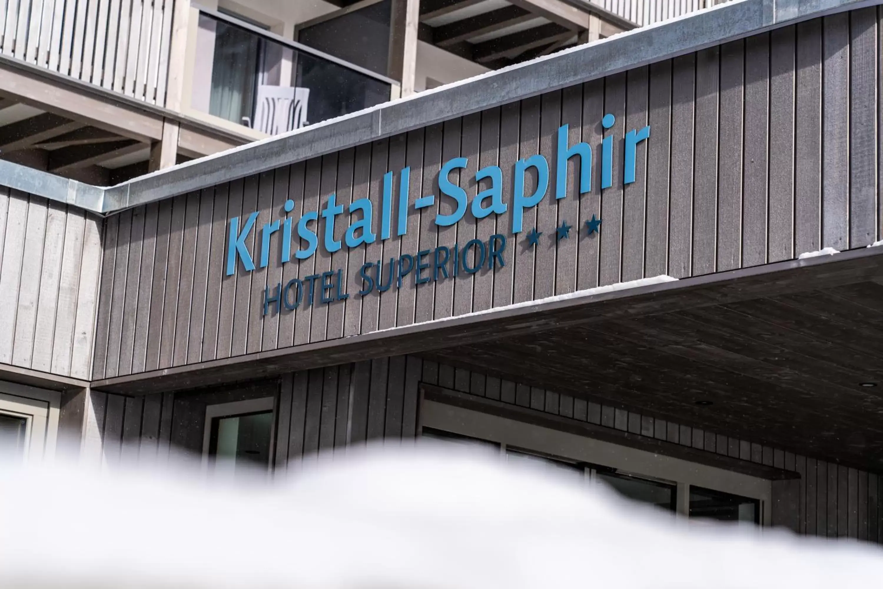 Text overlay, Property Building in Hotel Kristall-Saphir Superior
